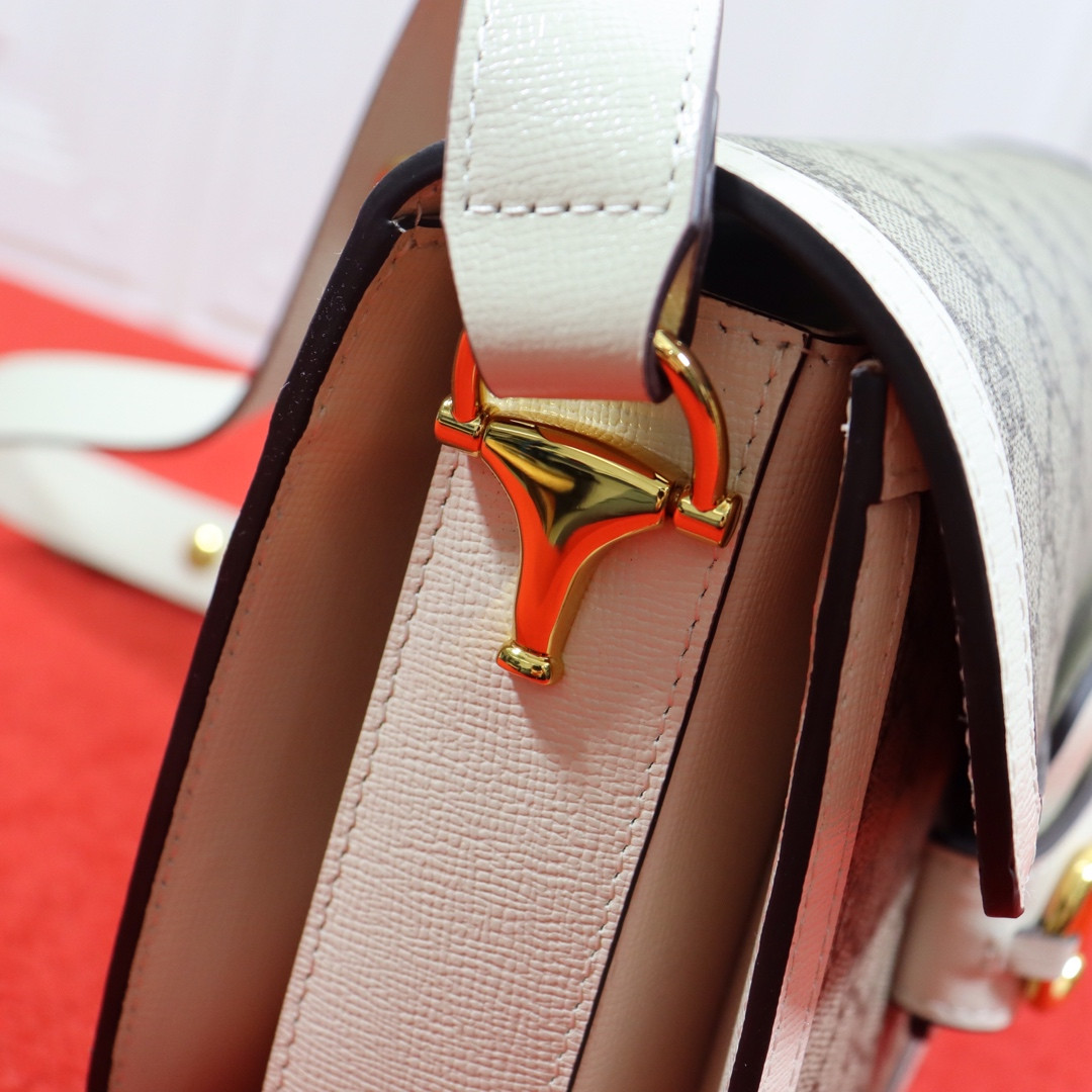 G*u*i HORSEBIT 1955 SHOULDER BAG GRAY WHITE 9.8"W x 7"H x 3.1"D