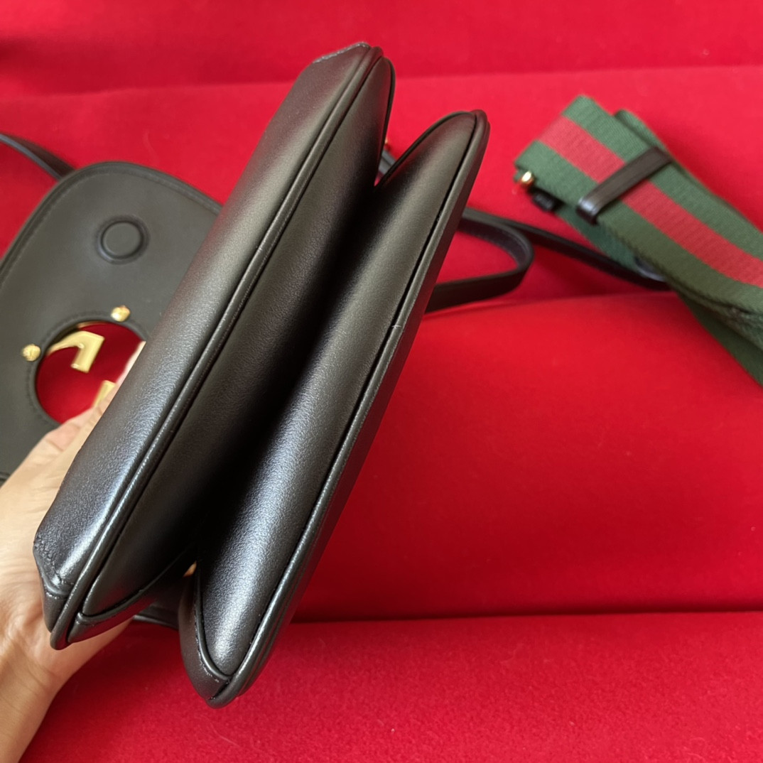 G*u*i BLONDIE MINI BAG BROWN 8.7"W x 5.1"H x 2.2"D