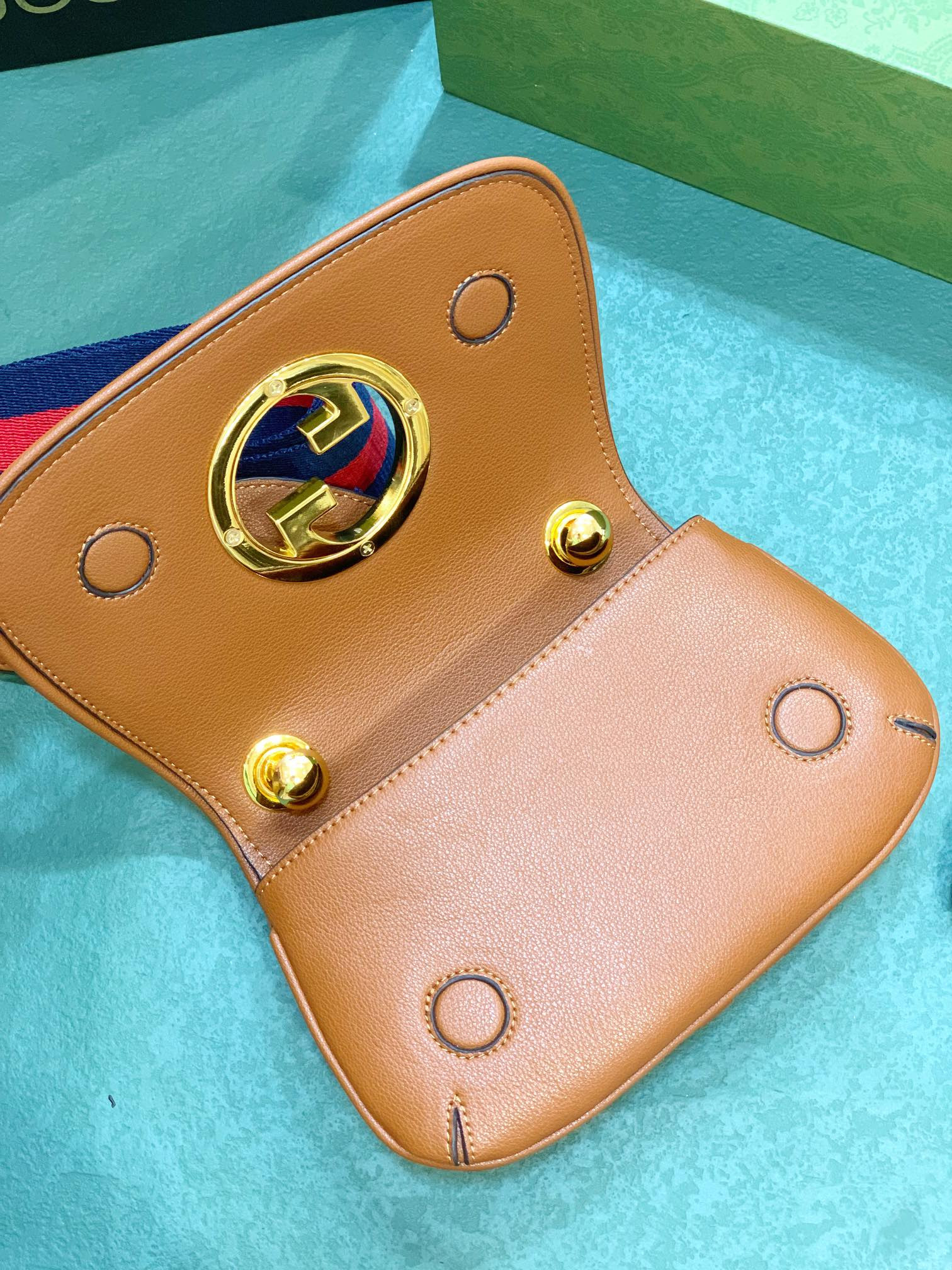 G*u*i BLONDIE MINI BAG COFFEE 8.7"W x 5.1"H x 2.2"D