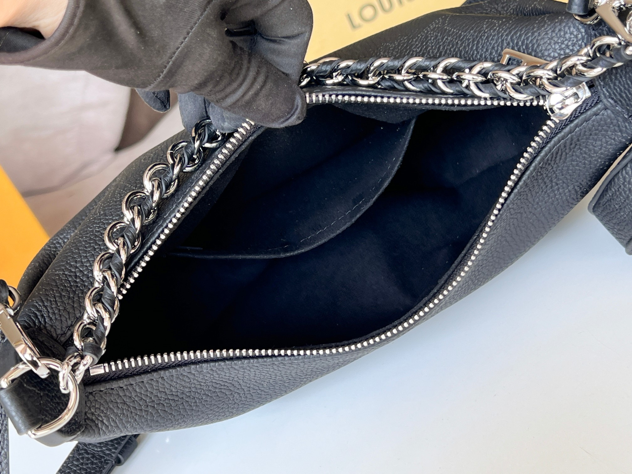 LV M22819 Baia PM 10.2 x 6.7 x 3 inches