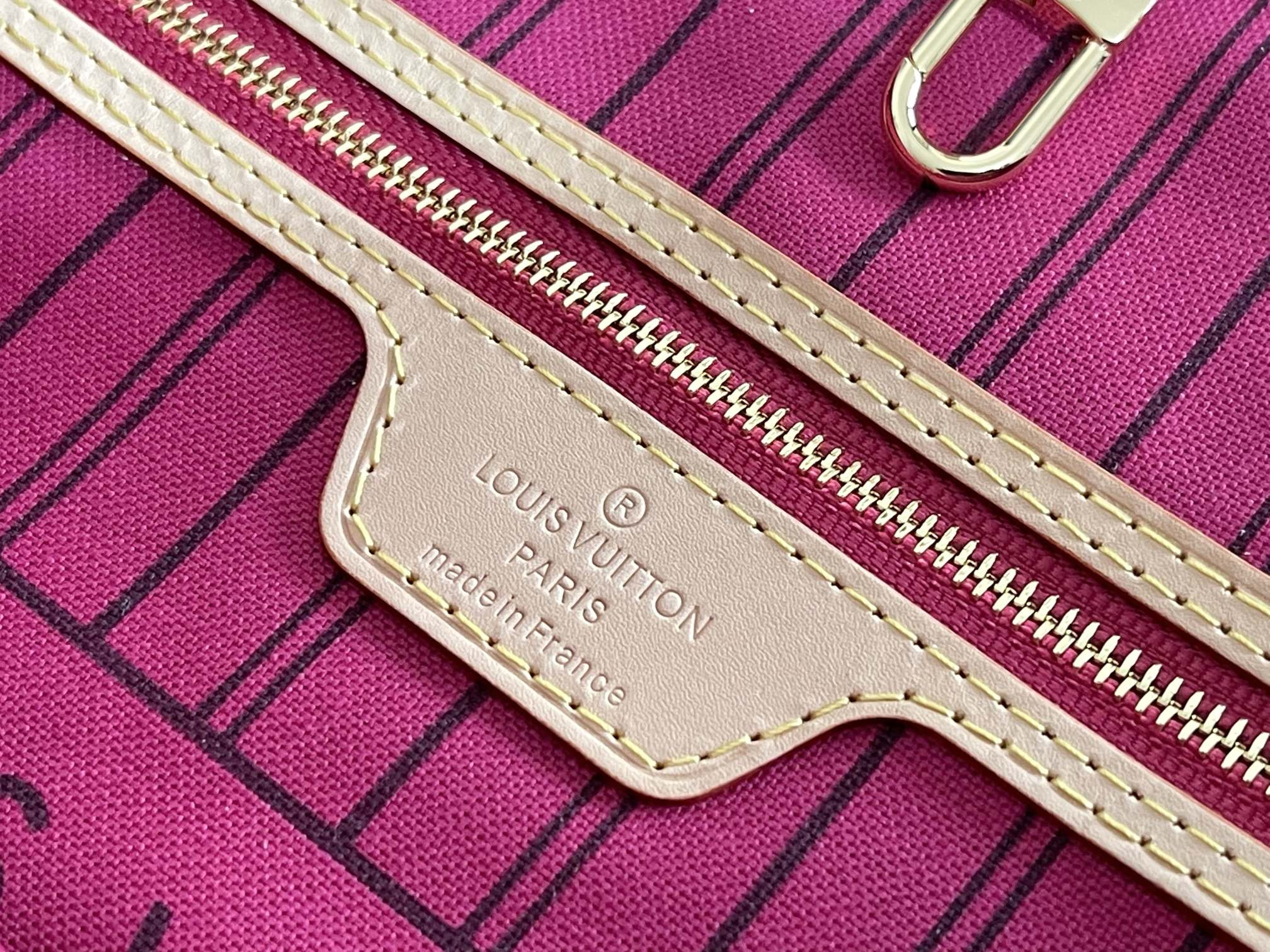 L0*is V*t0n M41178  Neverfull MM 12.6 x 11.4 x 6.7 inches Without Box