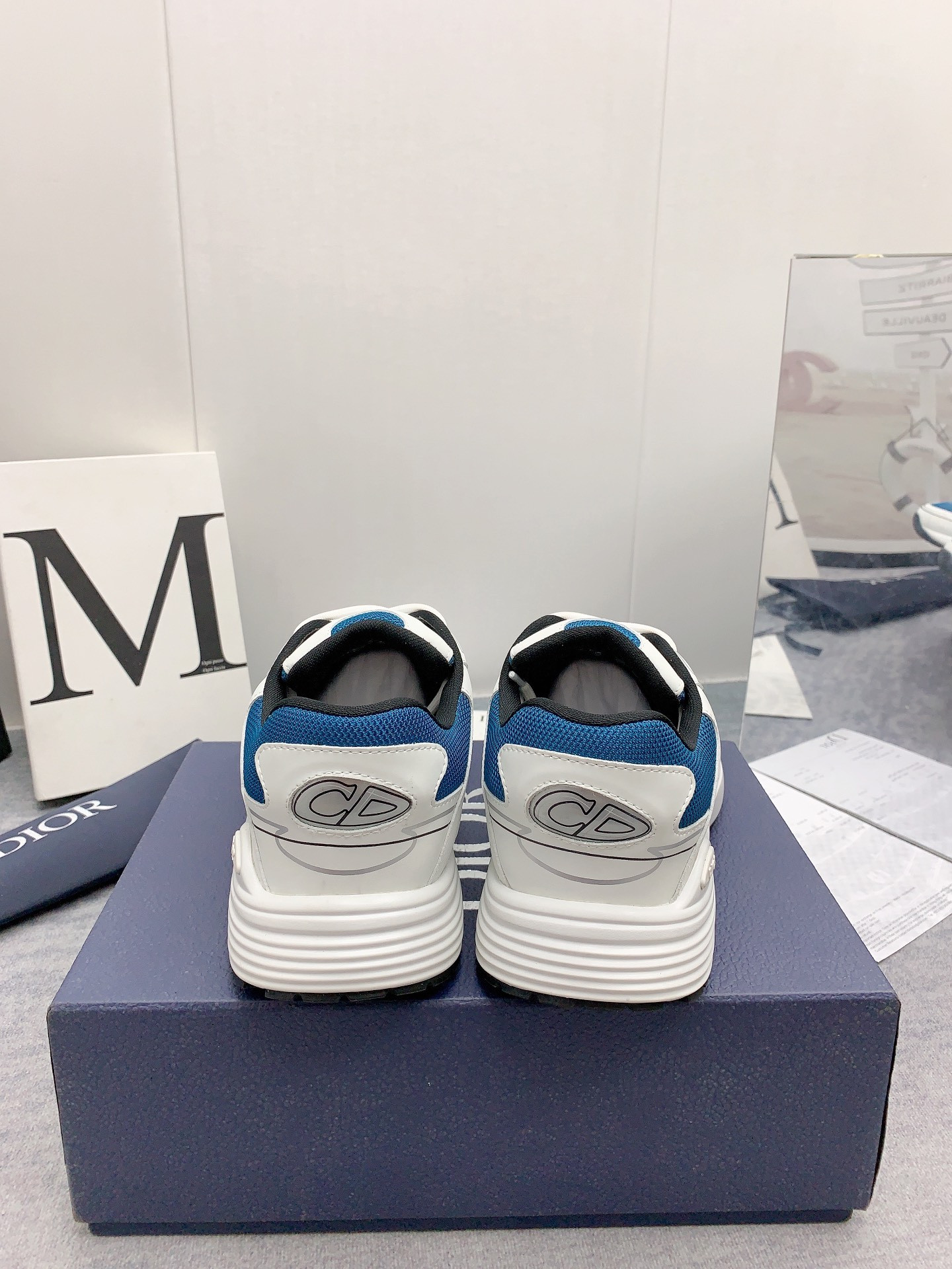 UA D*0r B30 Blue Mesh White Technical Fabric