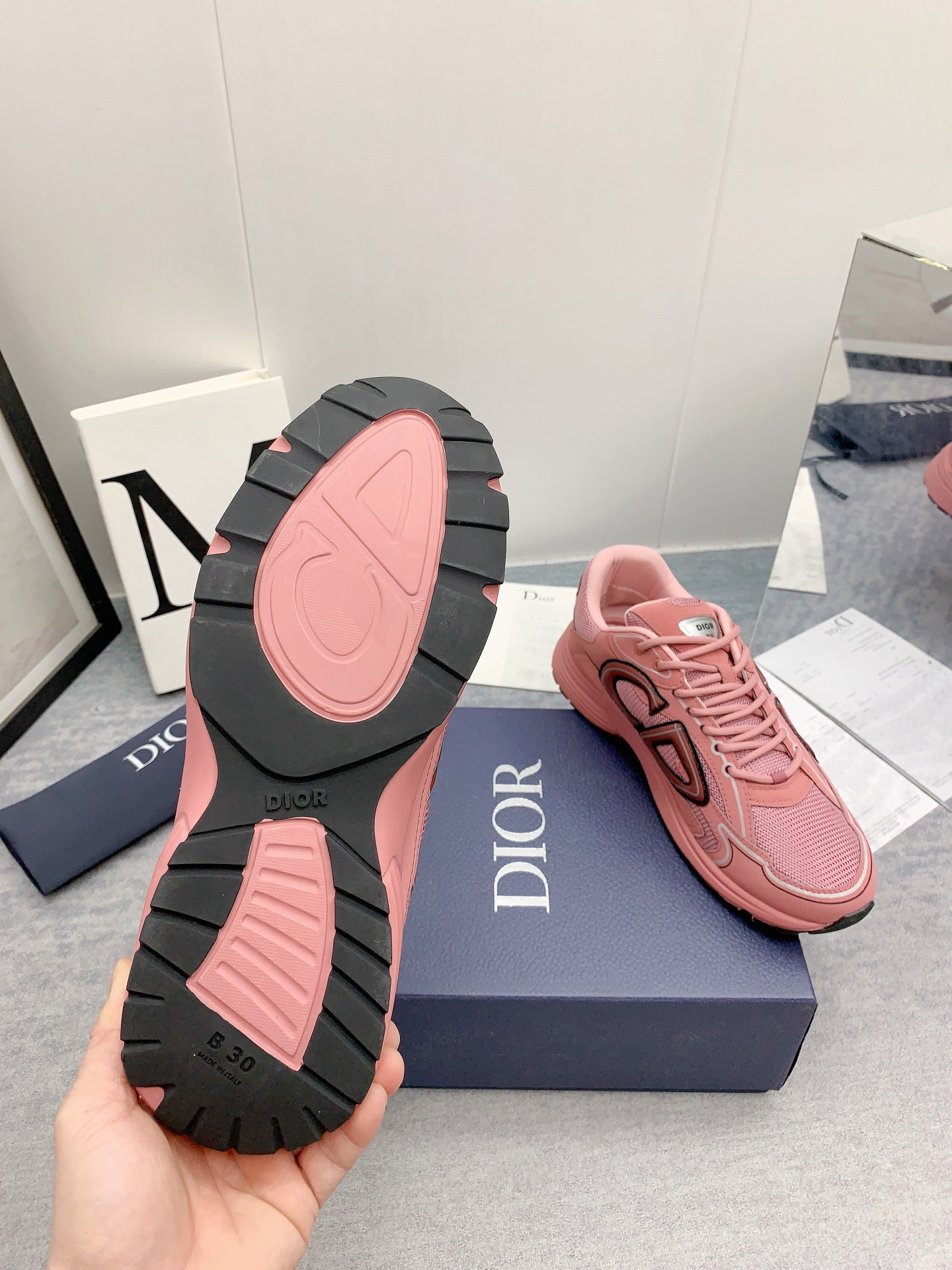 UA D*0r B30 Sneaker