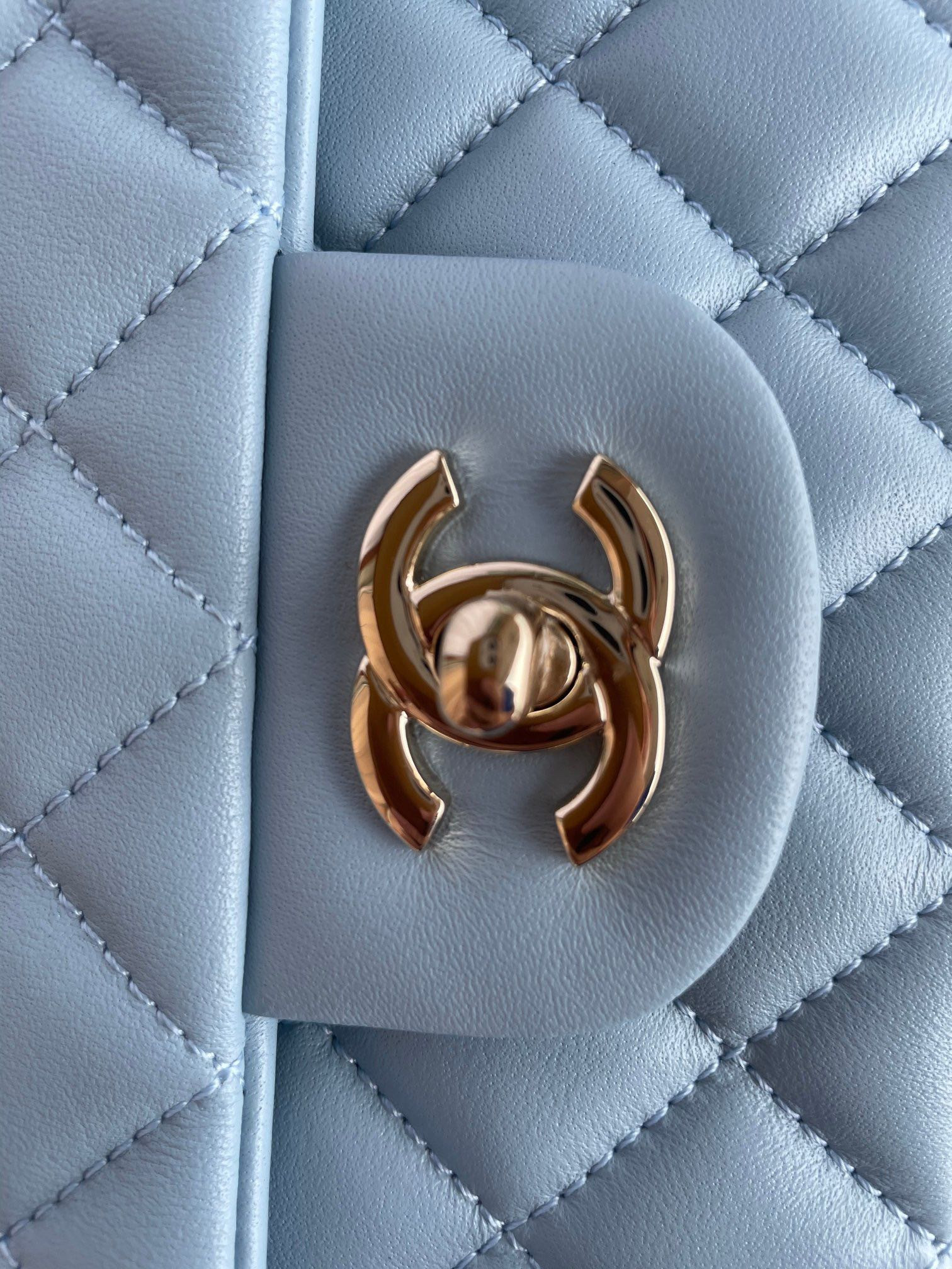 Ch*el Mini Classic Handbag With Top Handle 12 × 20 × 6 cm