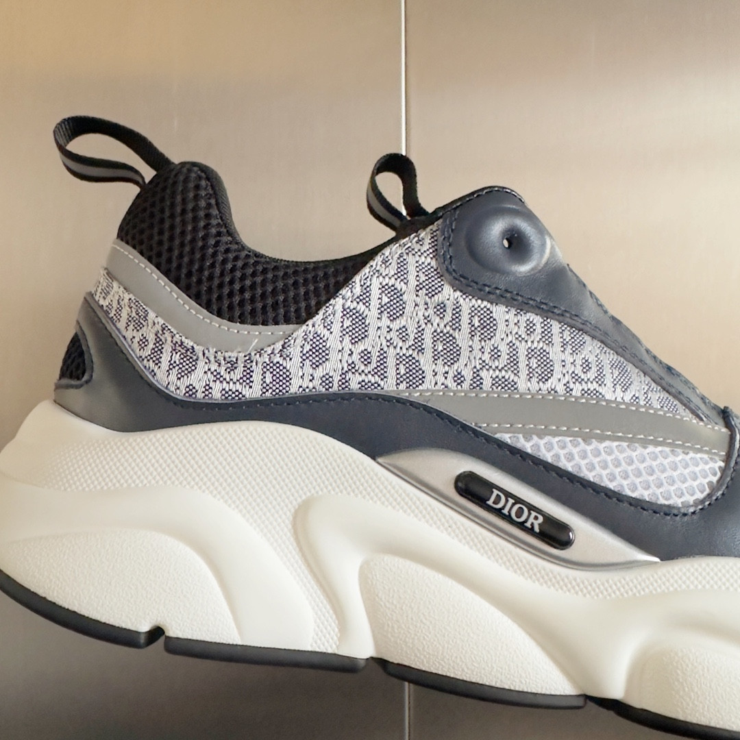 UA D*0r B22 gray Sneaker