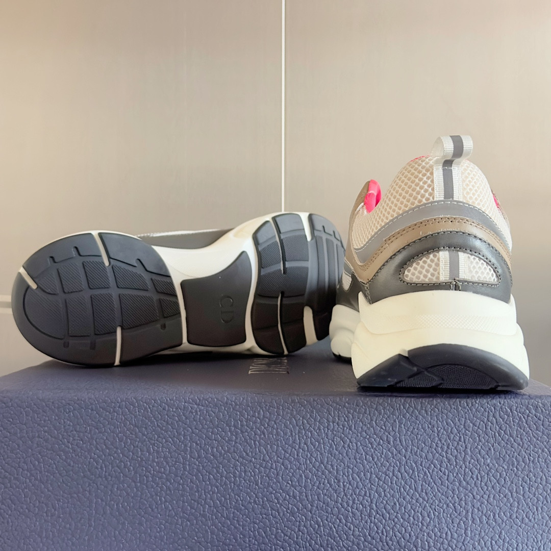 UA D*0r B22  Sneaker