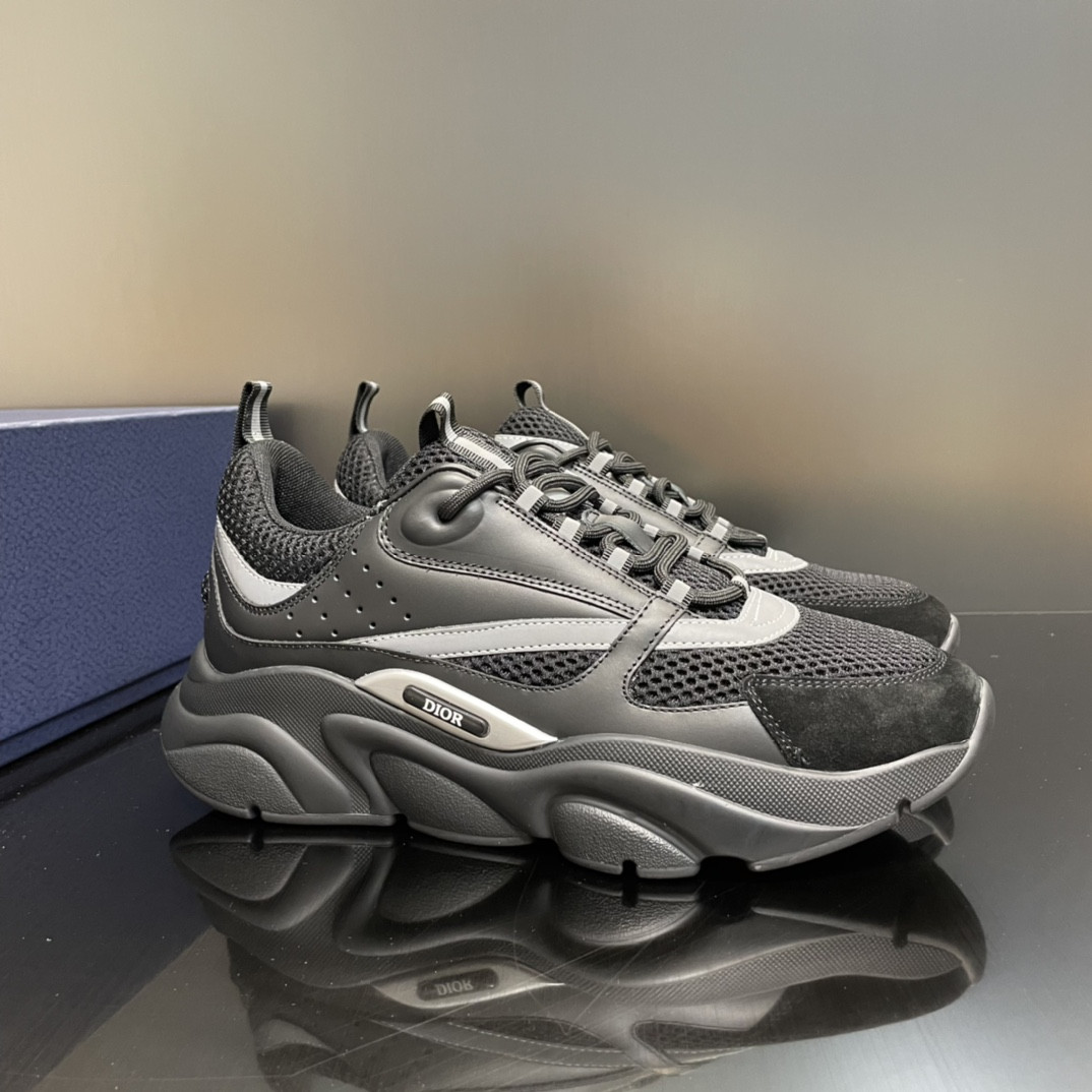 UA D*0r B22 black Sneake