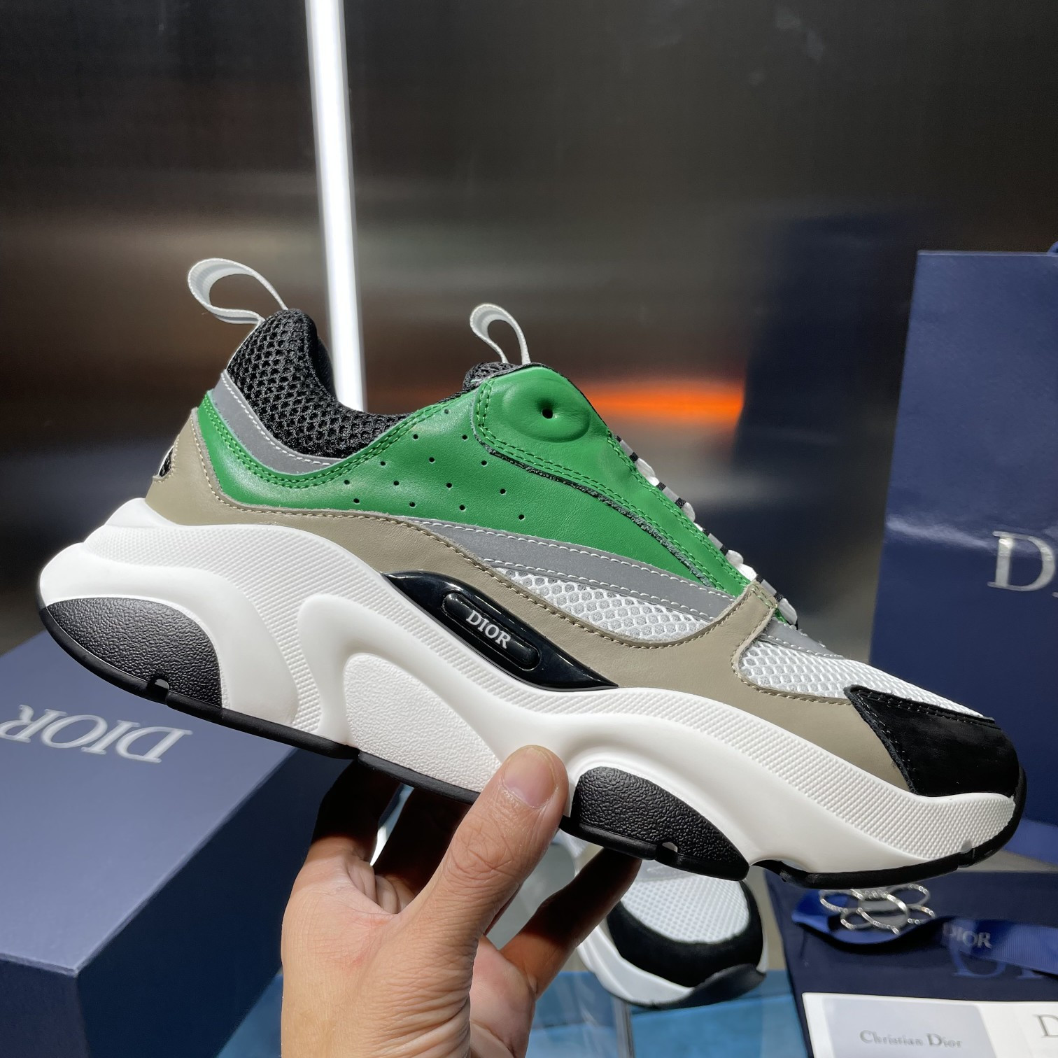 UA D*0r B22 green Sneaker