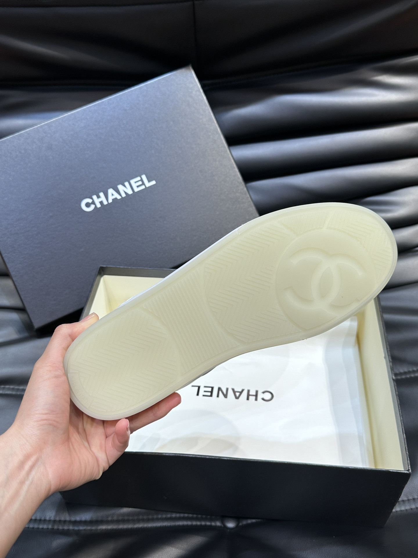 UA Ch*el SNEAKER Calfskin