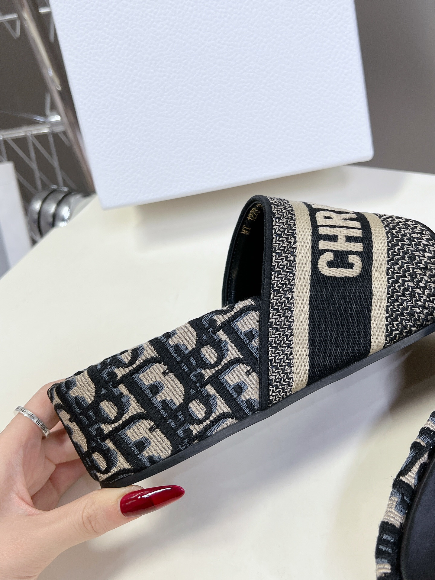 UA D*0r Platform Sandals