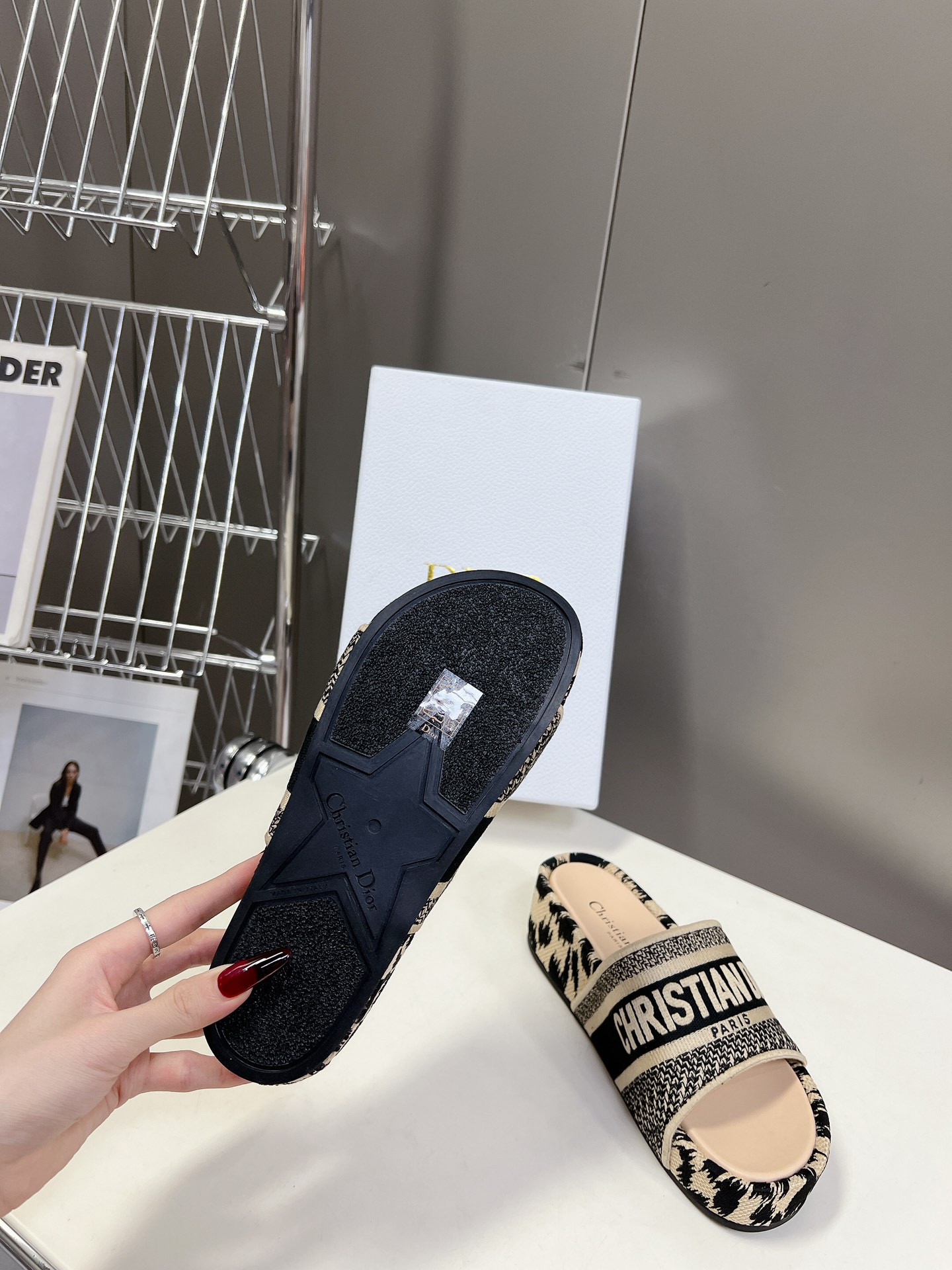 UA D*0r Platform Sandals