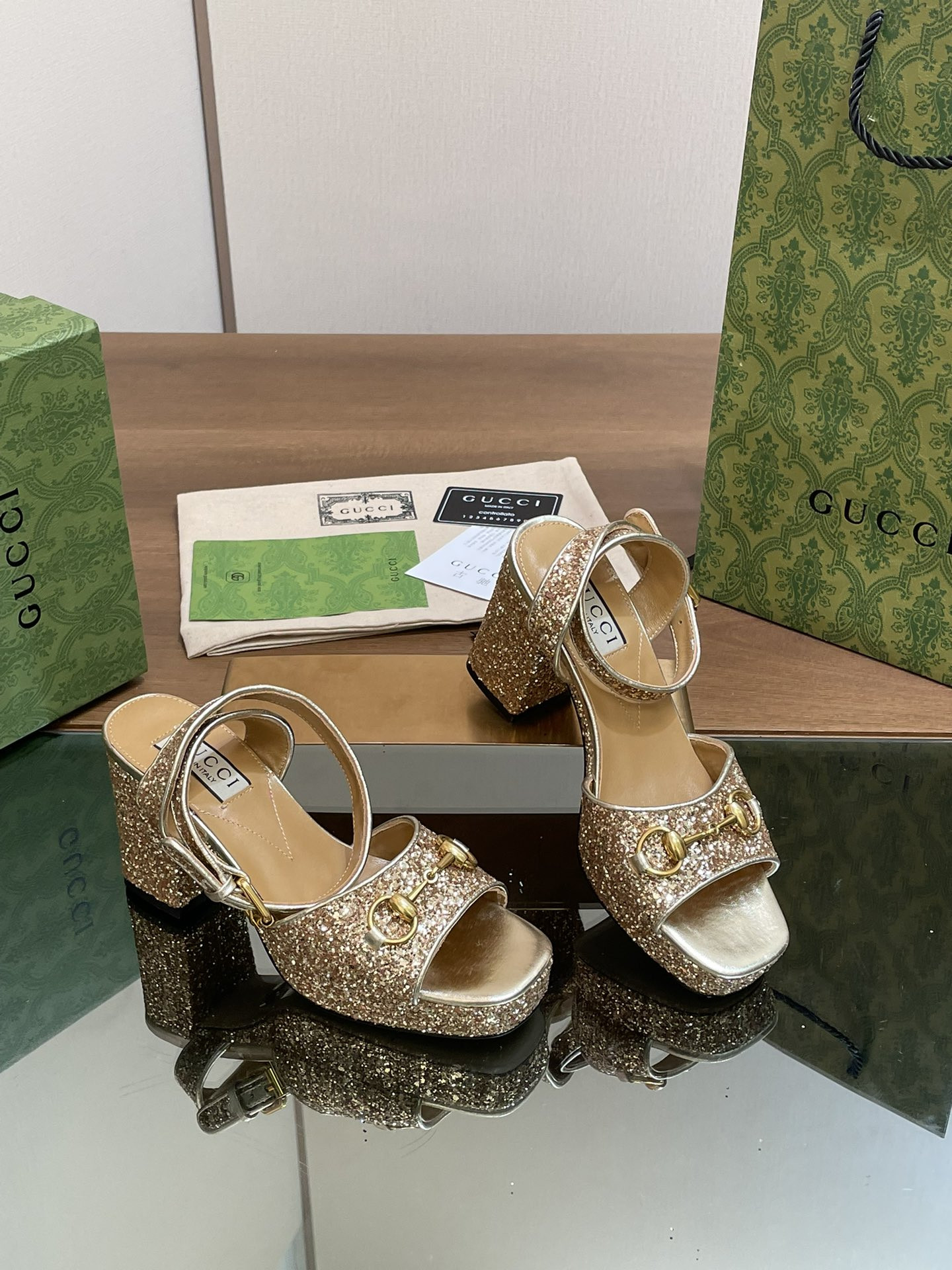 UA G*u*i HORSEBIT PLATFORM SANDAL