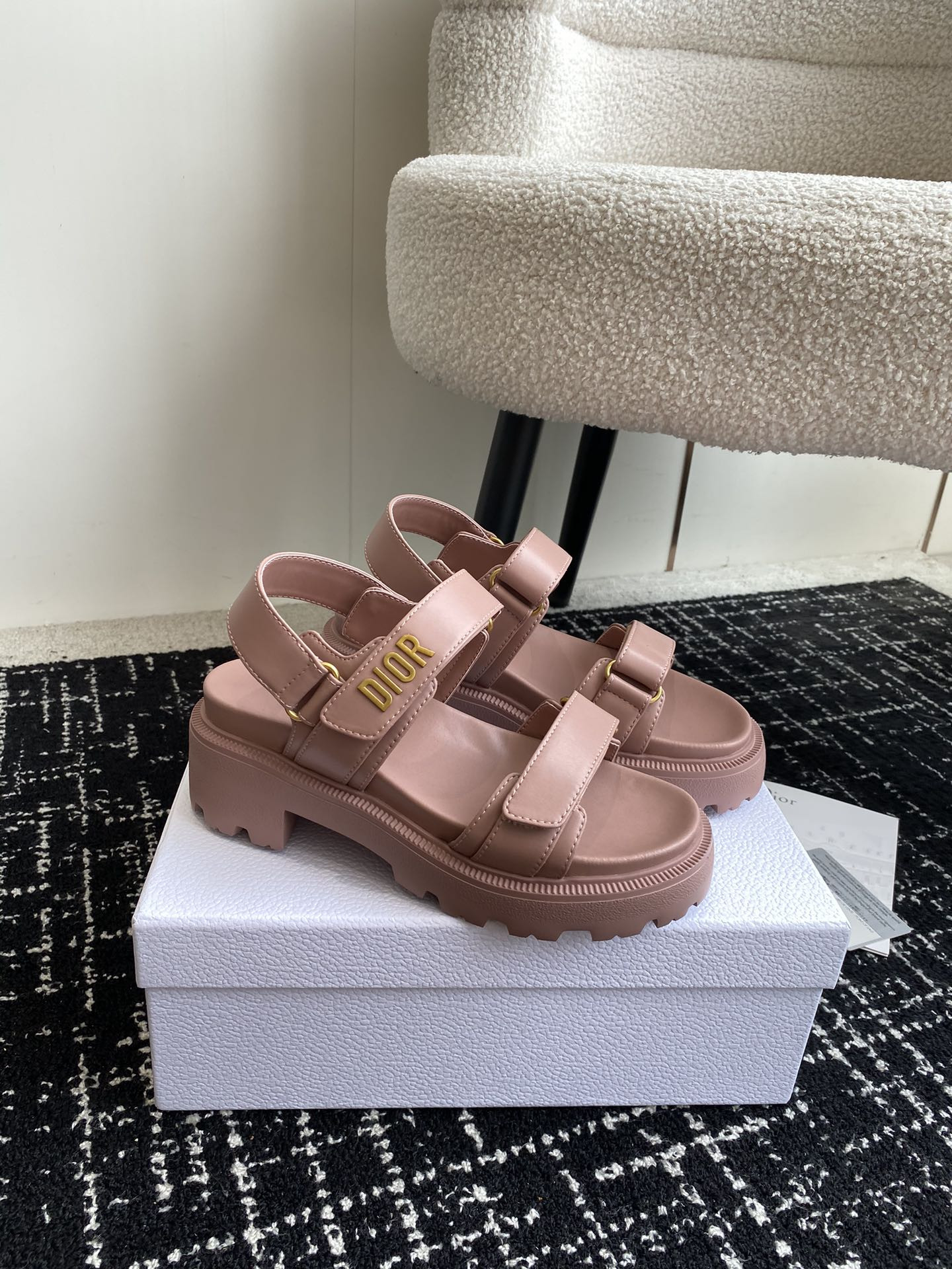 UA D*0ract Platform Sandal