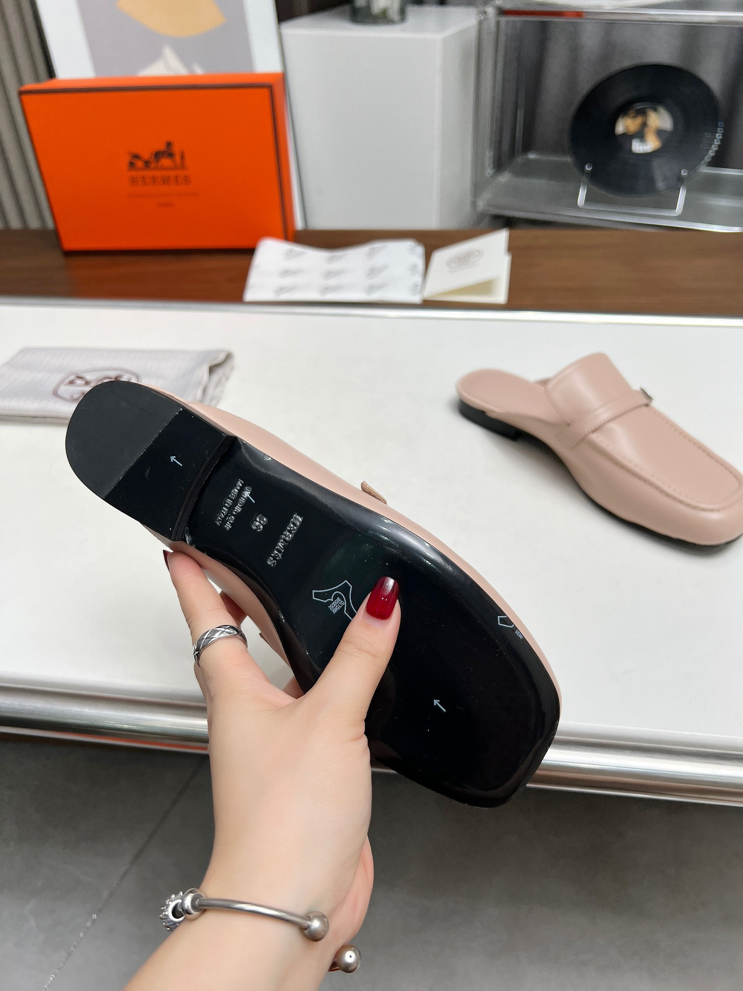 UA Hermès IENA MULE