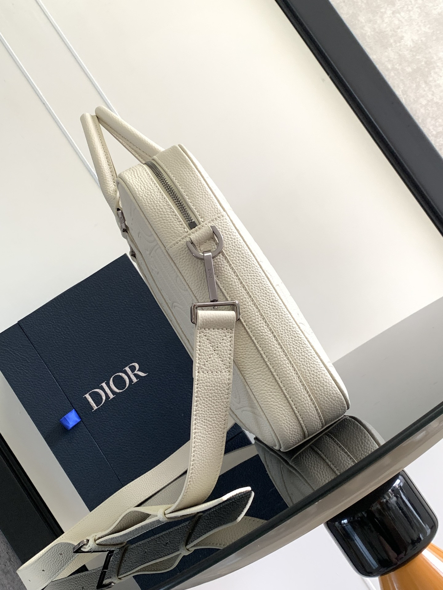 D*0r Briefcase White D*0r Gravity Leather and White Grained Calfskin 37 x 28 x 6 cm
