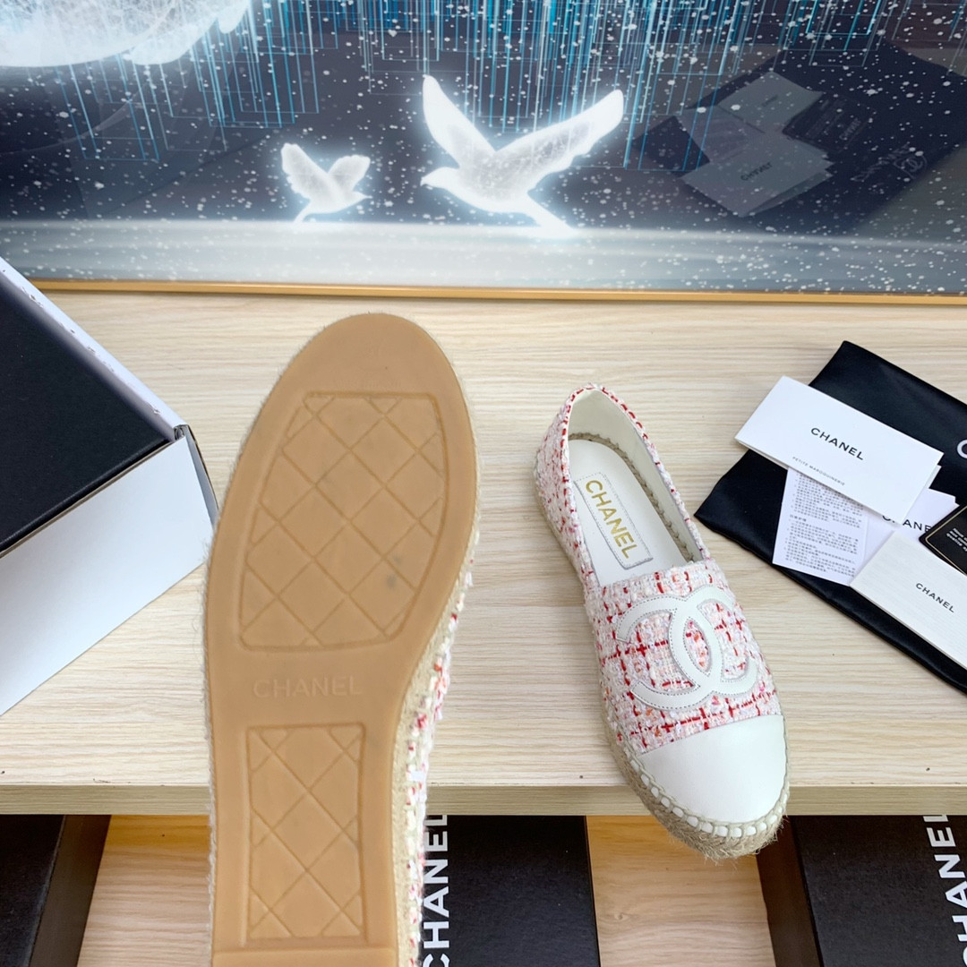 UA Ch*el ESPADRILLES