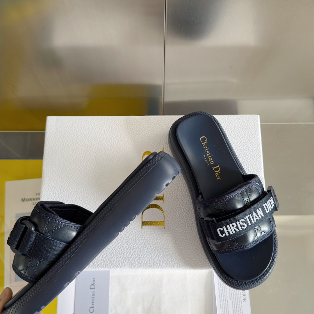 UA D*0riviera Dio(r)evolution Slide Deep Blue