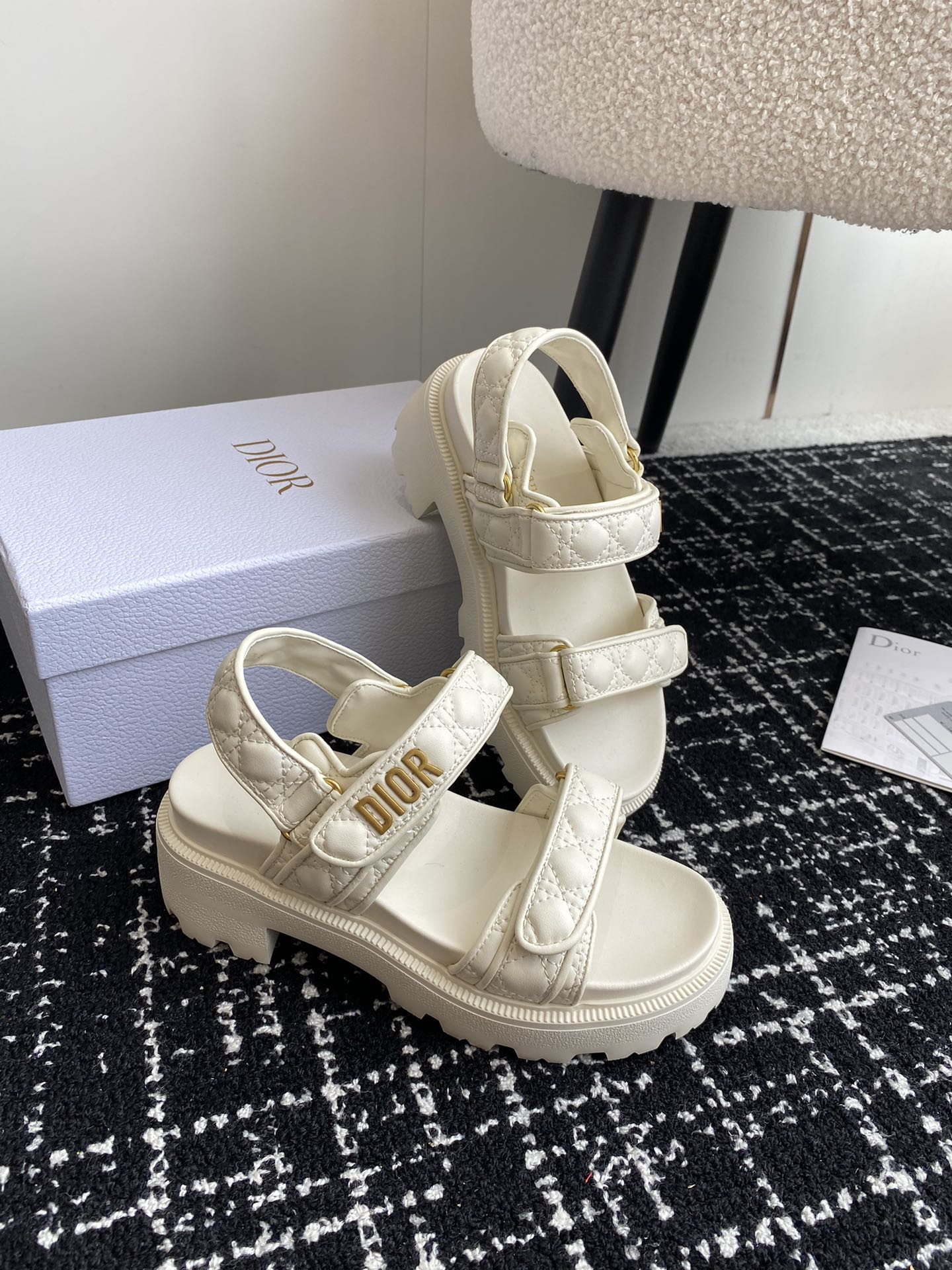 UA D*0ract Platform Sandal