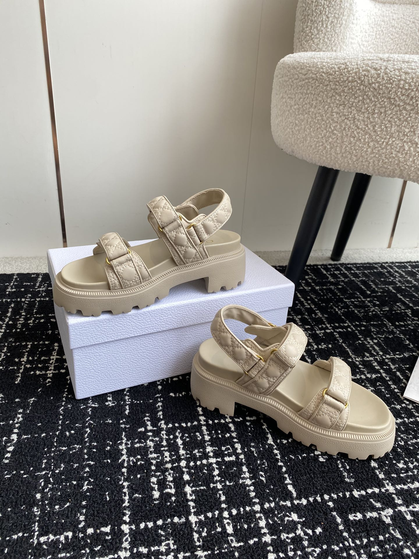 UA D*0ract Platform Sandal