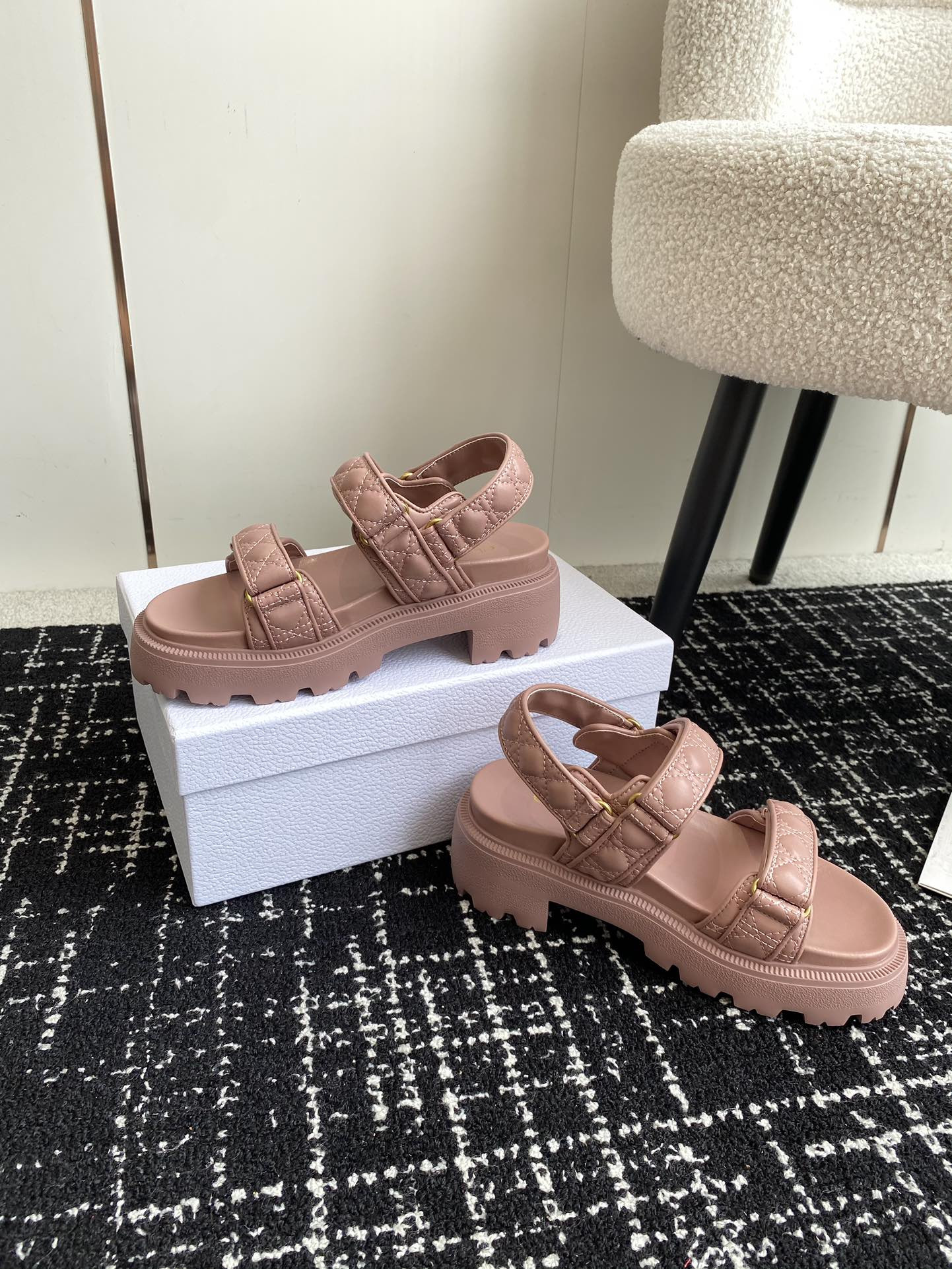 UA D*0ract Platform Sandal