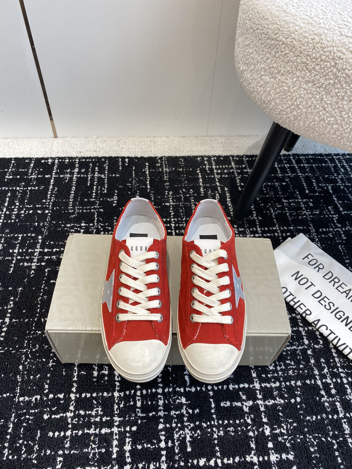 UA Golden Go*e V-STAR Sneaker