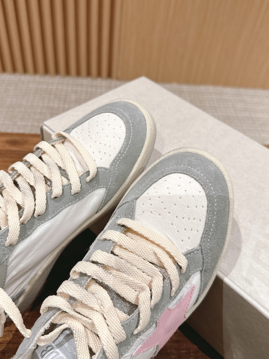 UA Golden Go*e Ball Star Sneaker