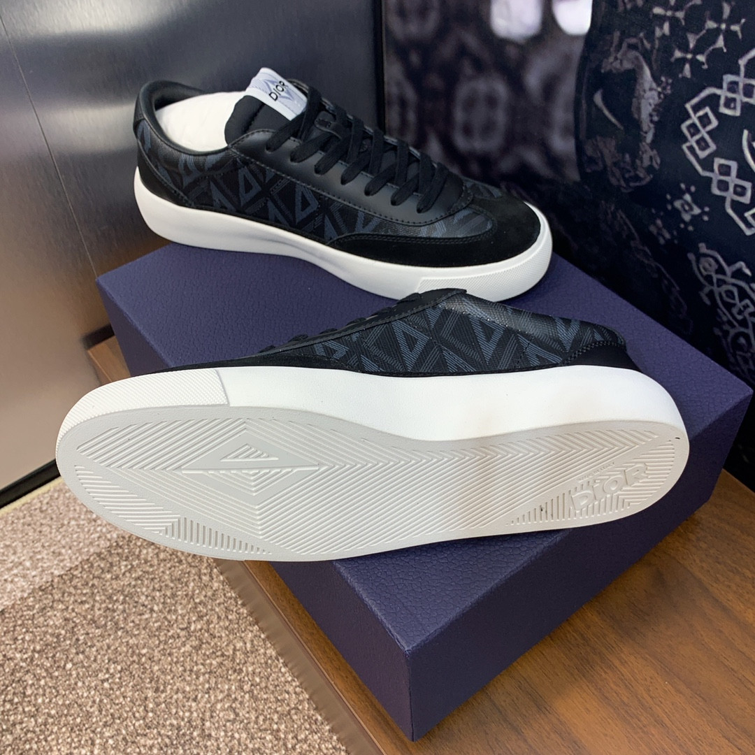 UA D*0r B101 Sneaker