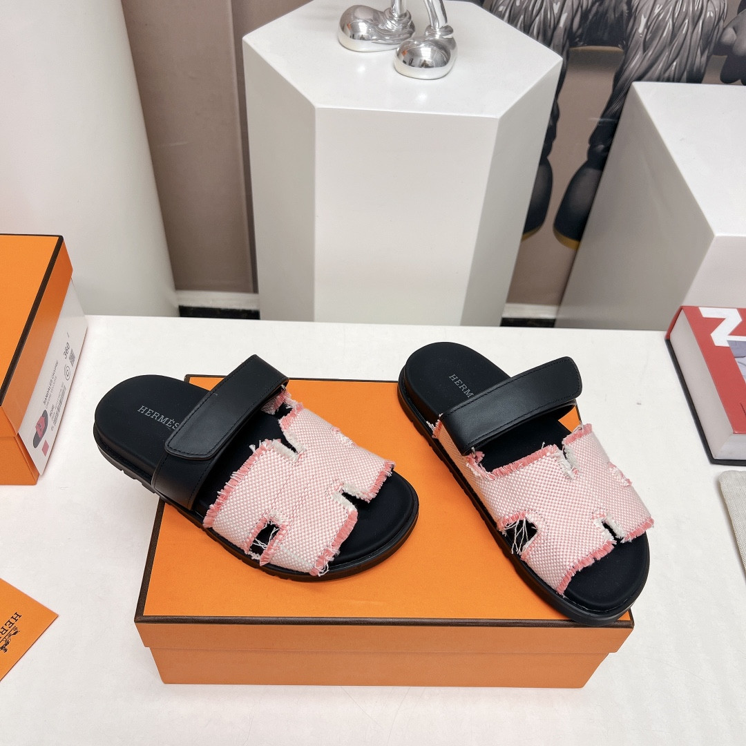 UA Hermès Chypre sandal