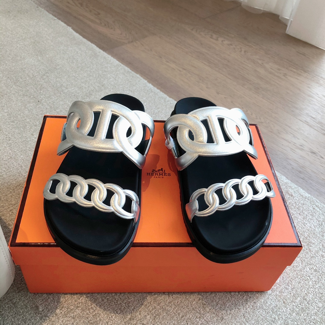 UA Hermès Extra sandal