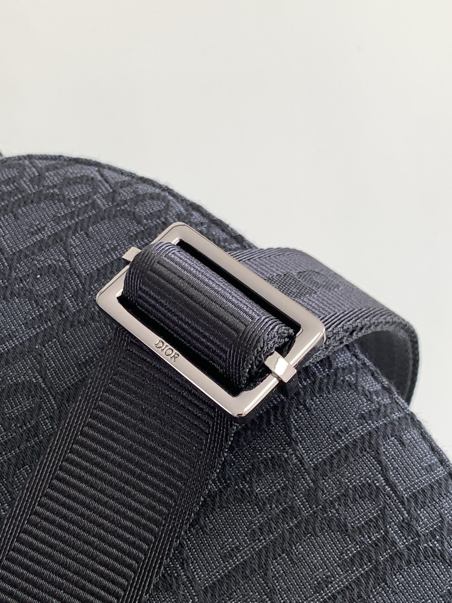 D*0r Saddle Messenger Bag 24 x 16.5 x 5.5 cm