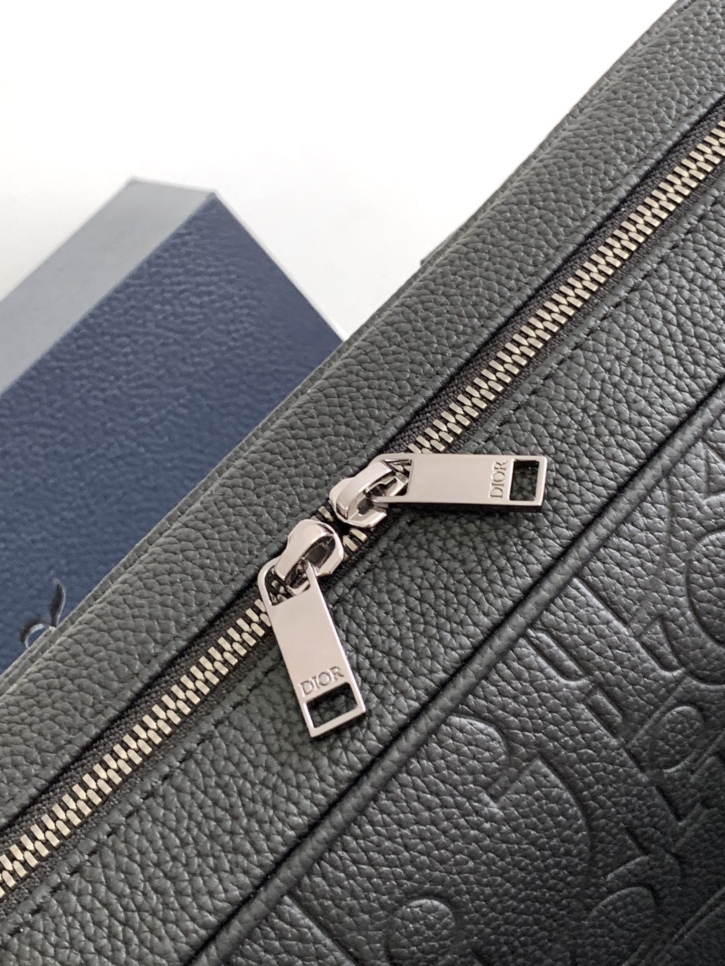 D*0r Zipped Briefcase Black D*0r Gravity Leather and Black Grained Calfskin 37 x 28 x 6 cm