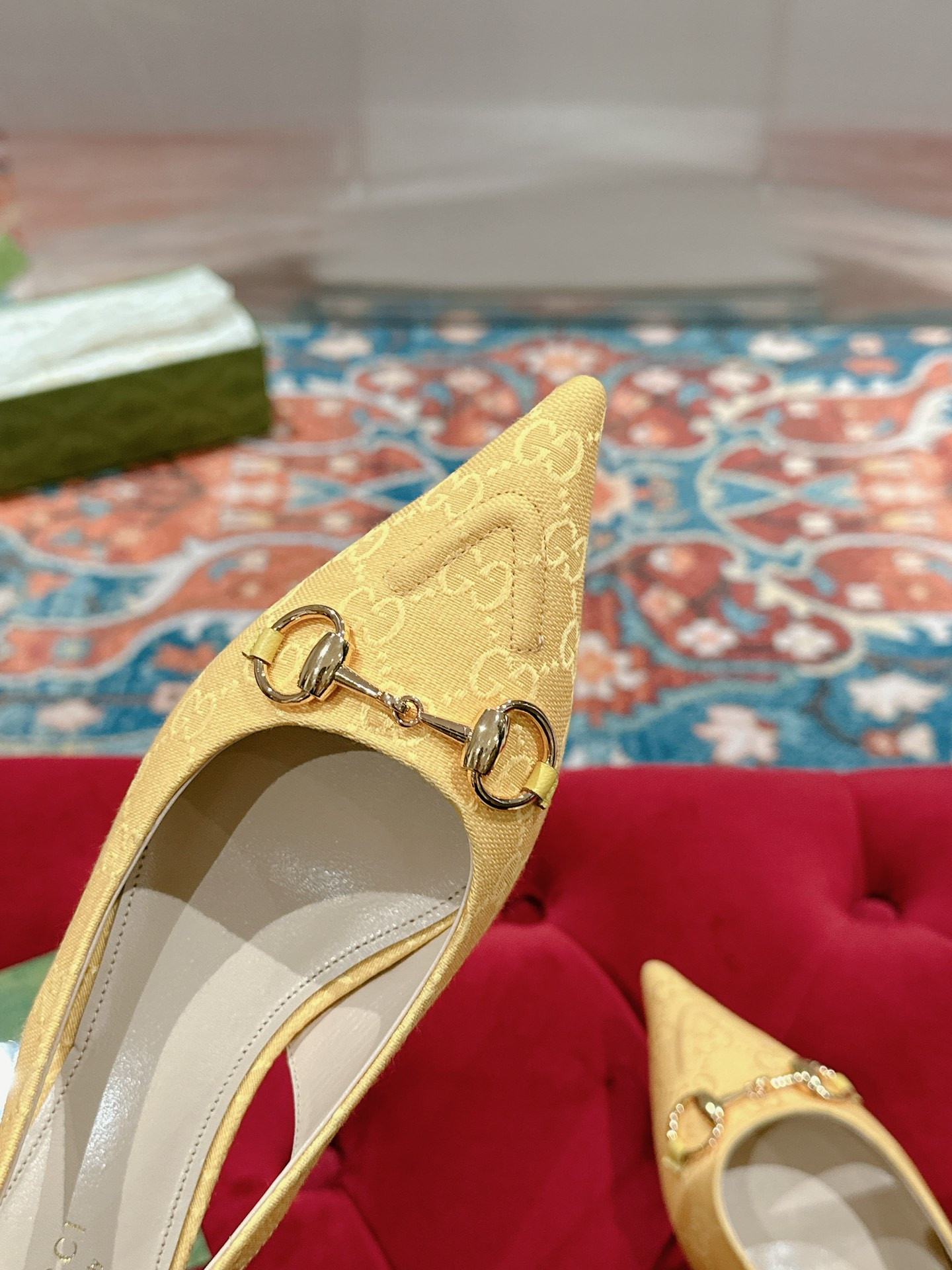 UA G*u*i HORSEBIT SLINGBACK PUMP LOW HEEL