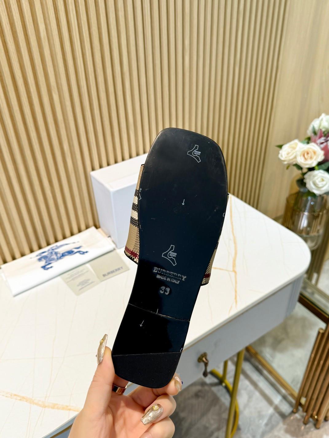 UA B**rry Check Slides