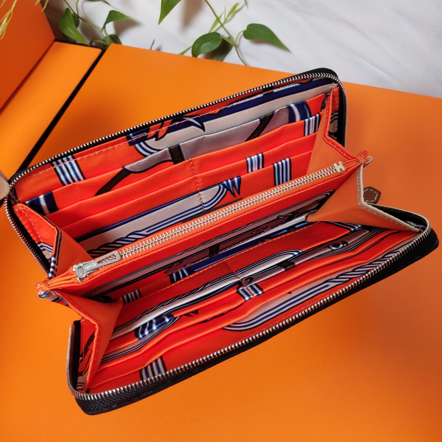 Hermès Long Wallet 20x11cm