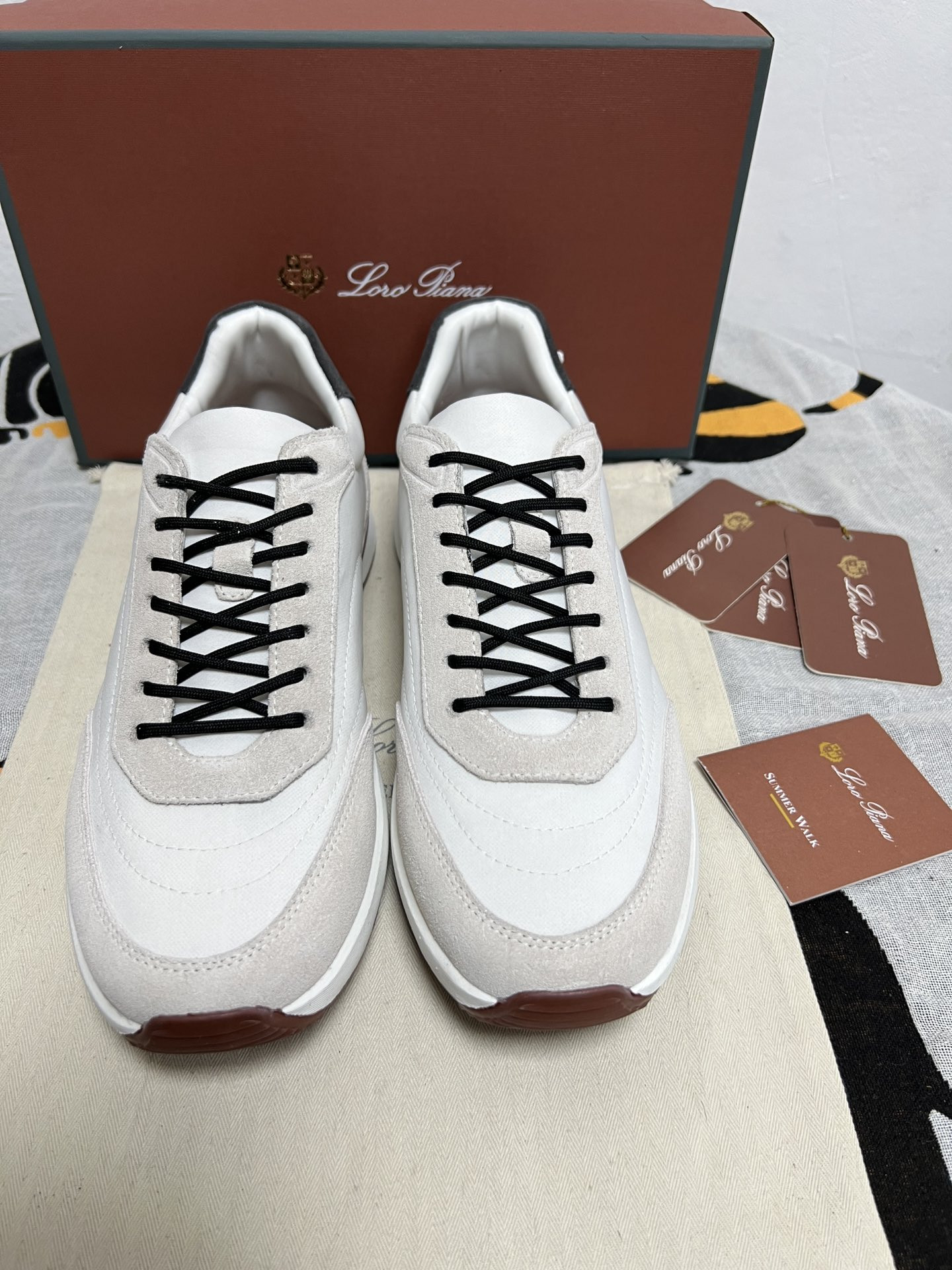 UA L**o p*ana Week End Walk Sneakers