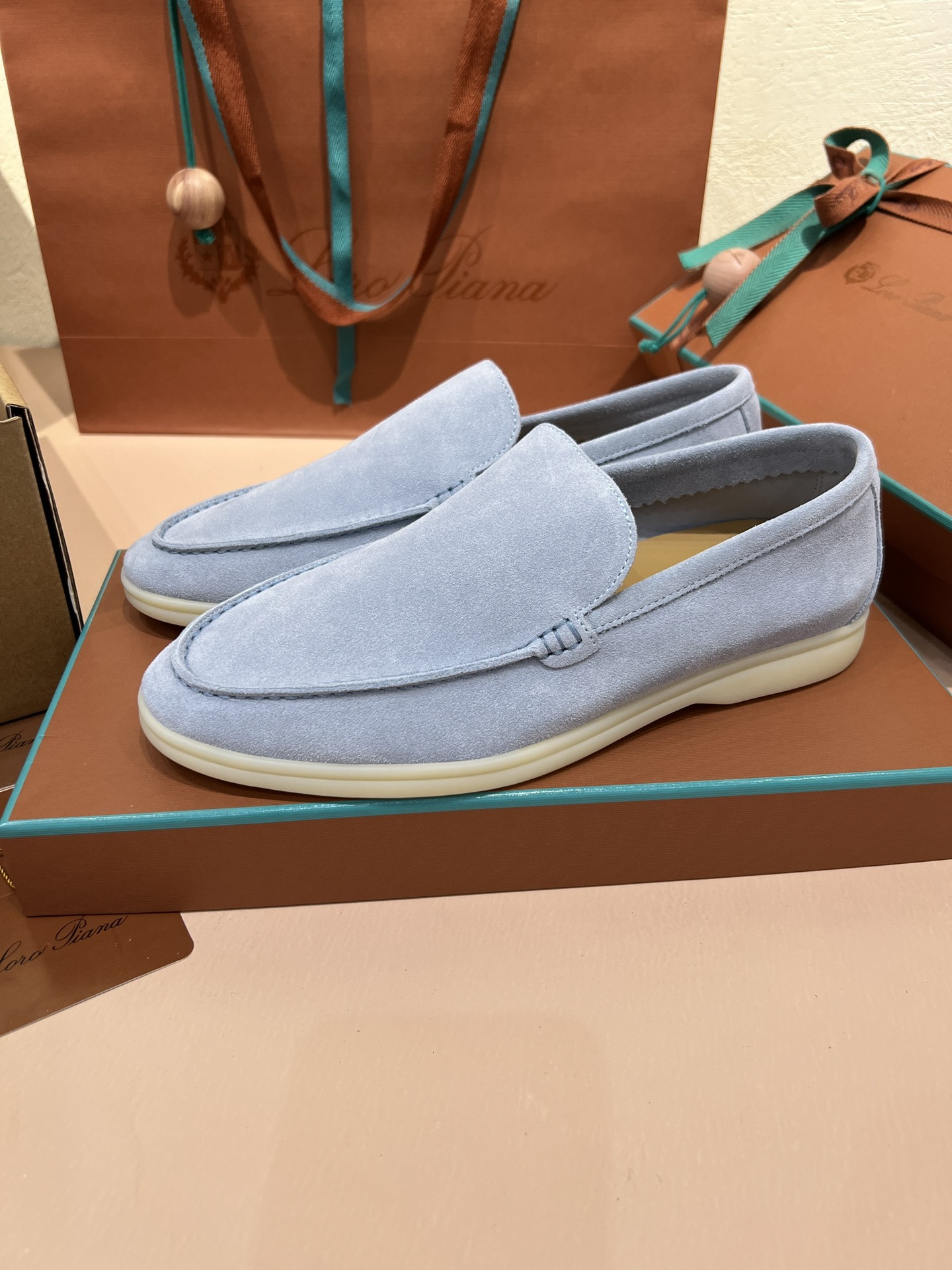 UA L**o p*ana Summer Walk Loafers