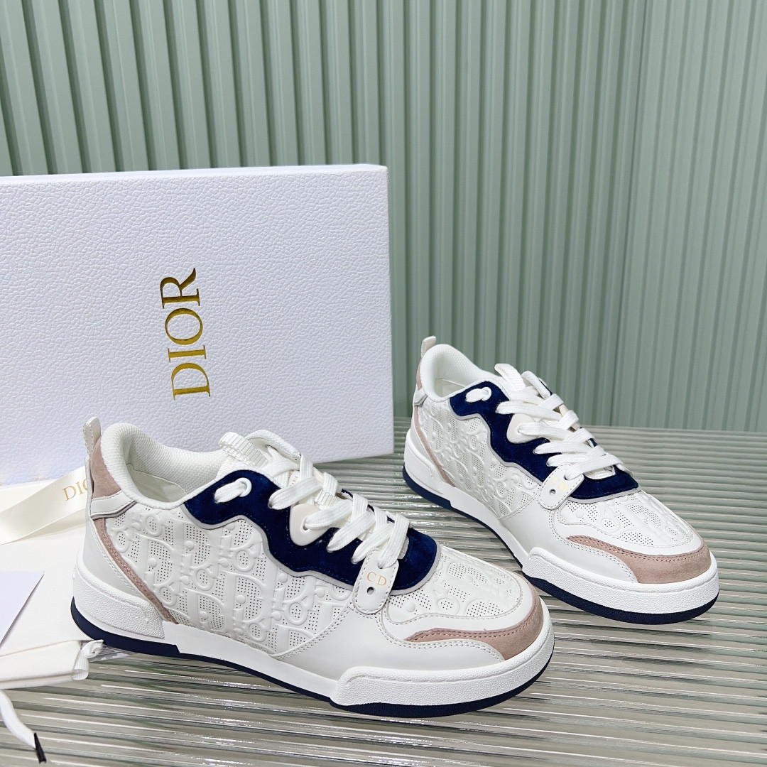 UA D*0r One Sneaker