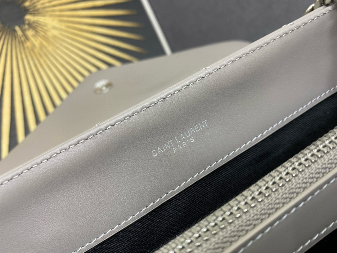 Y*L LOULOU QUILTED LEATHER 32x22x9cm