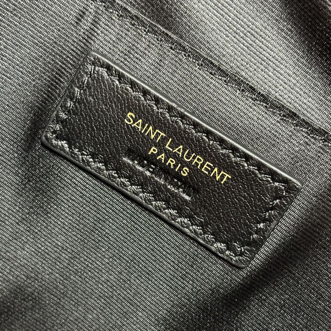 Y*L LOU camera bag in quilted leather 23x16x6cm