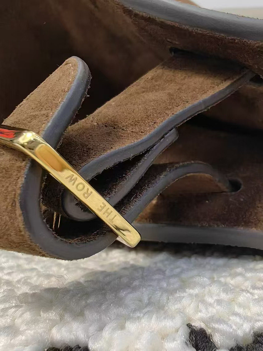 T*e R0w MARGAUX 12   32x15x25cm