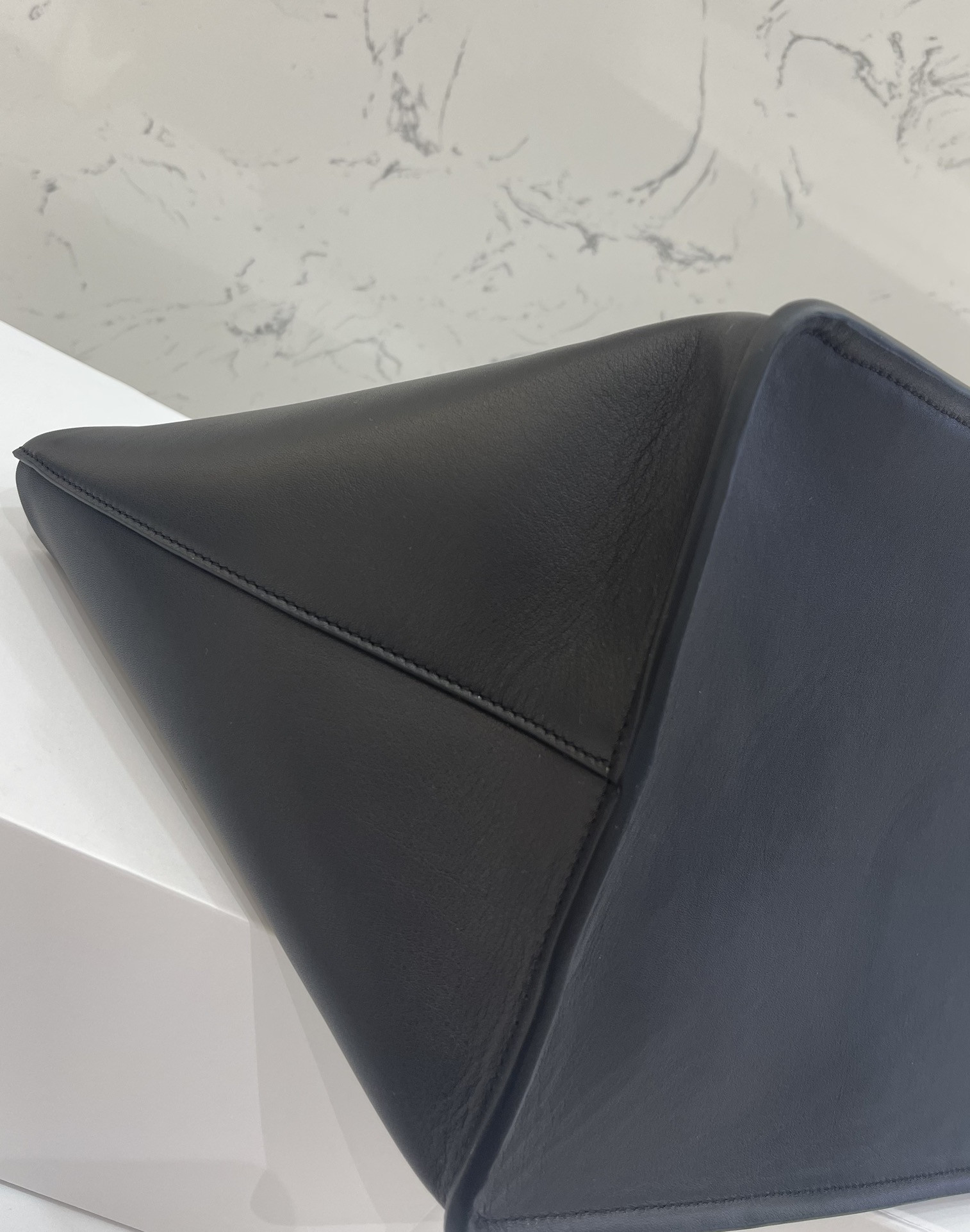 T*e R0w EW MARGAUX ldaho bag 53x19x19.5x38cm