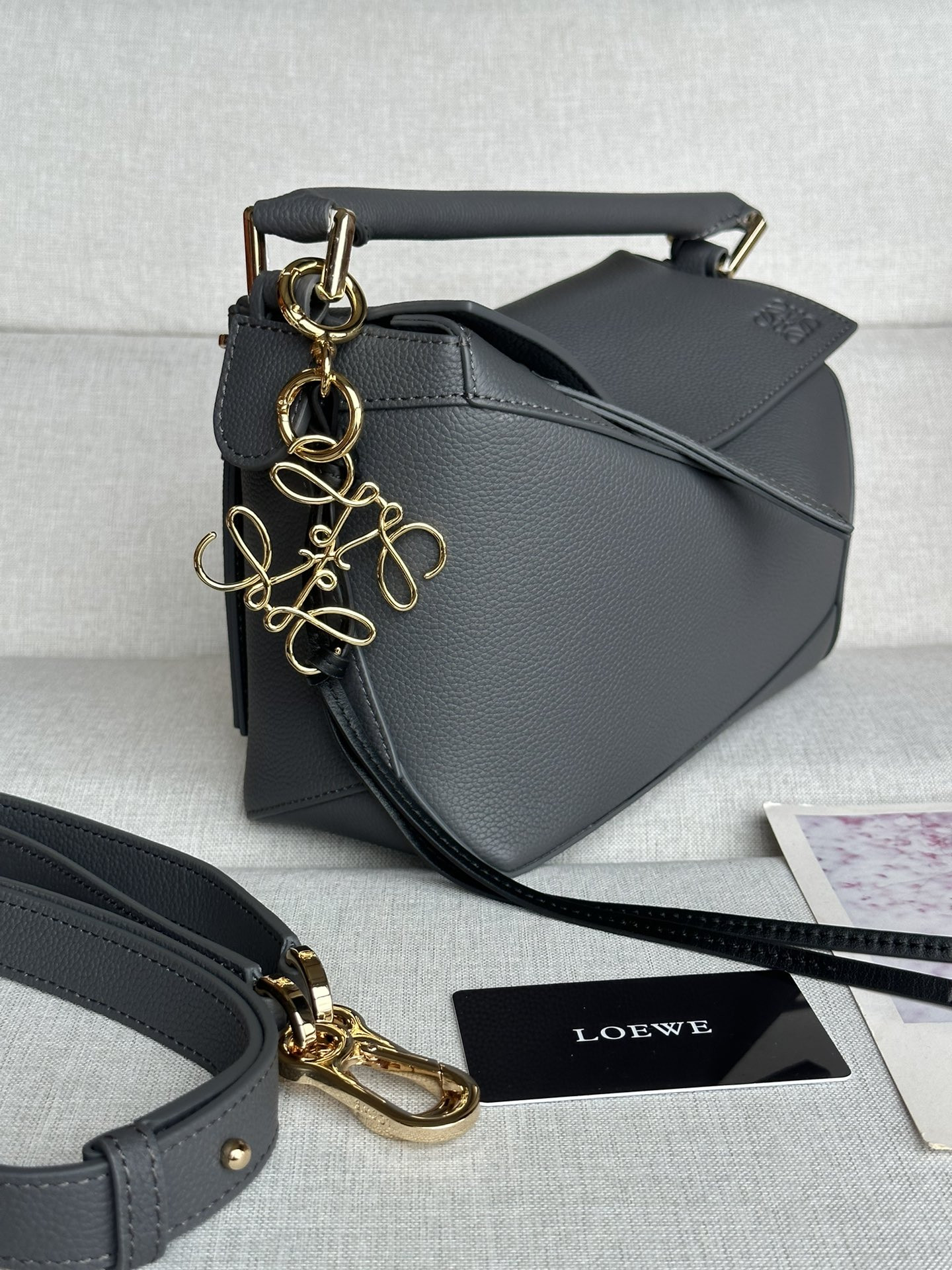 L0ew* Small Puzzle bag in classic calfskin (Dark Gray) 24x10.5x16.5cm