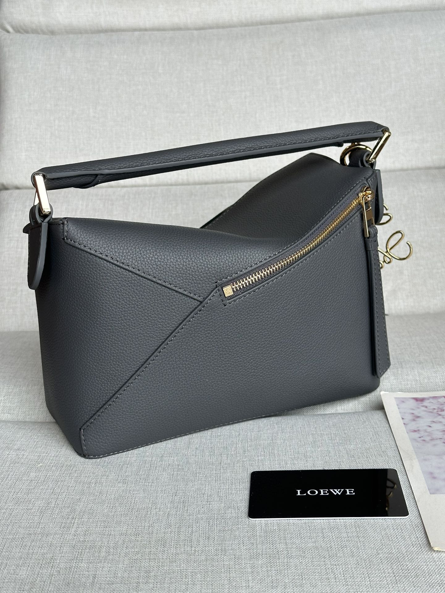 L0ew* Small Puzzle bag in classic calfskin (Dark Gray) 24x10.5x16.5cm
