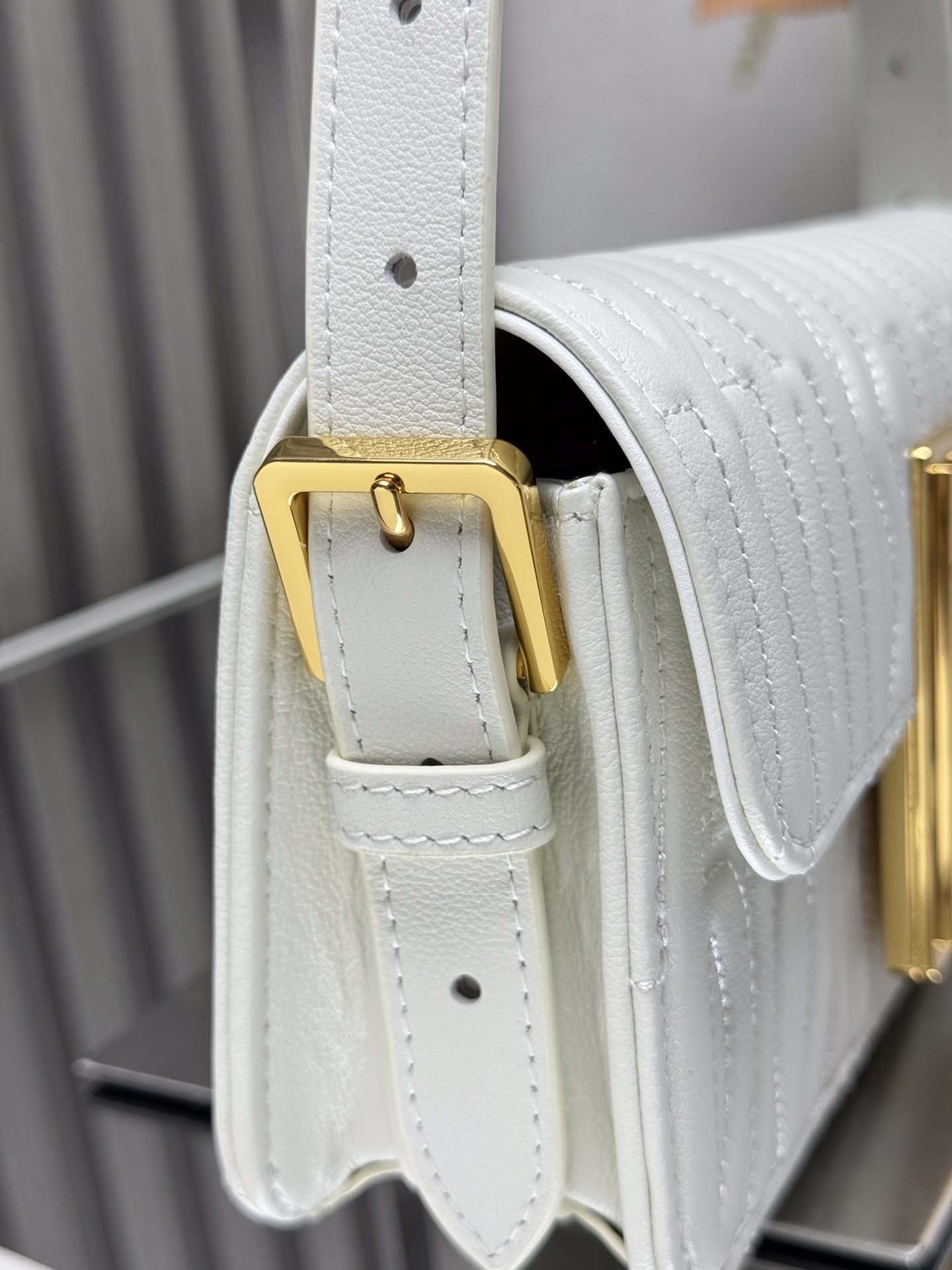 D*0r Miss D*0r flap bag 22 x 11 x 6 cm