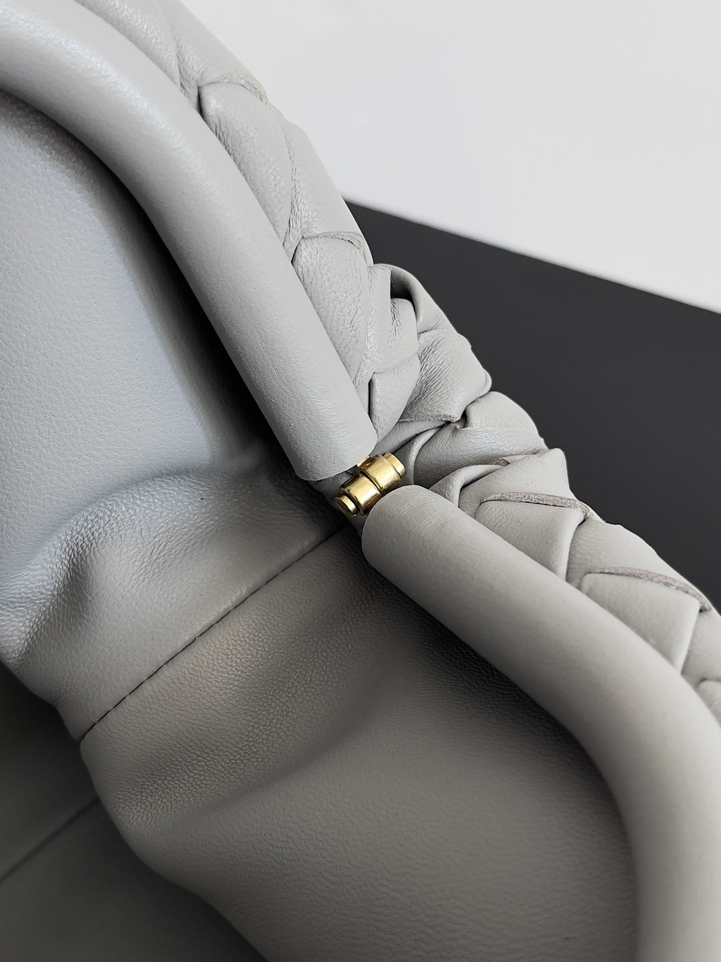 Bo*te*ga Ve*ne*ta Lauren 1980 16.5x31.5x11cm