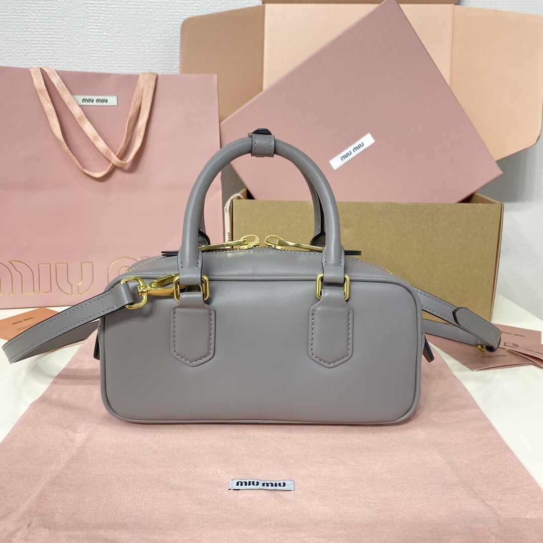 Miu Miu Arcadie leather bag 10.5x22x7.5cm