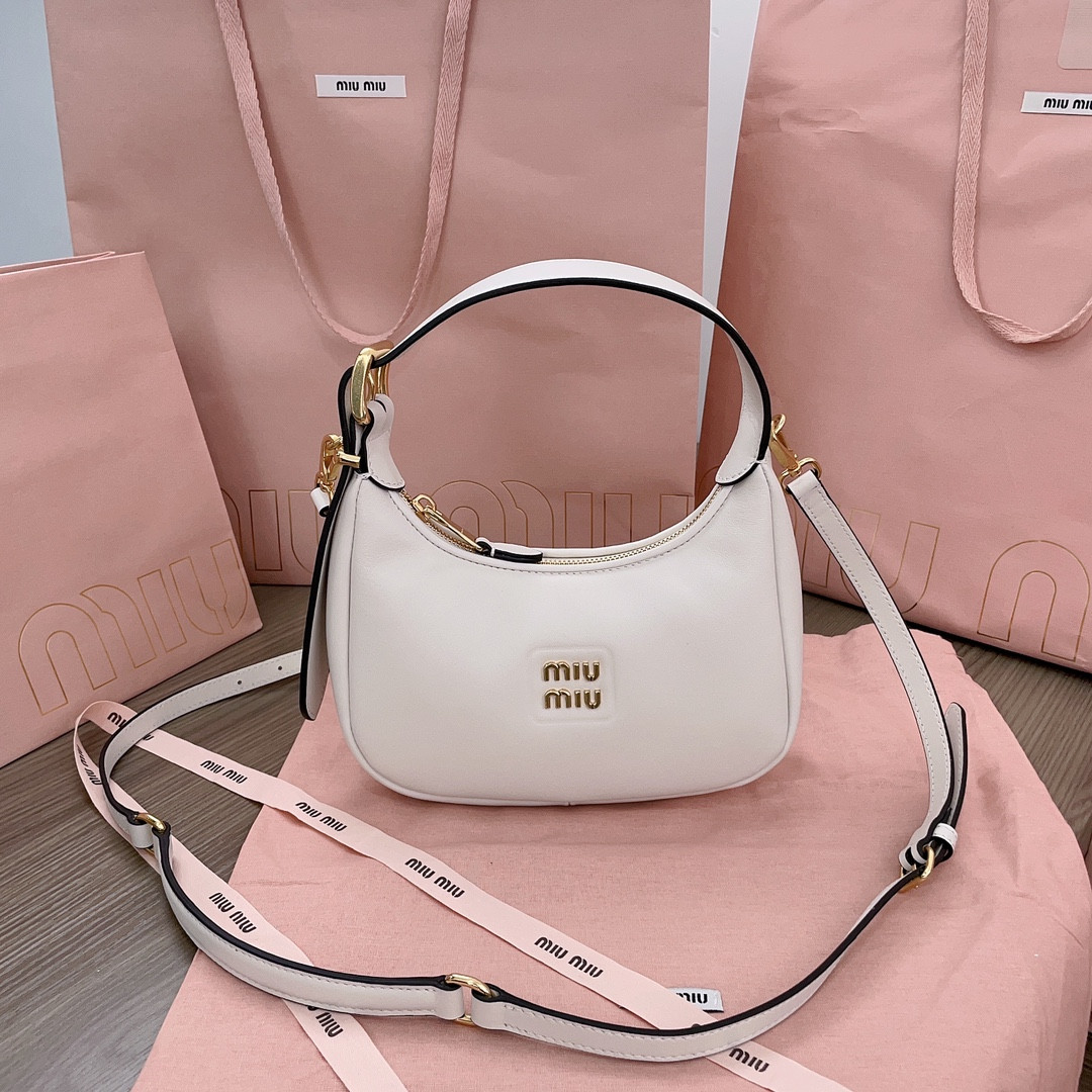 Miu Miu hobo bag 20X17X6Cm