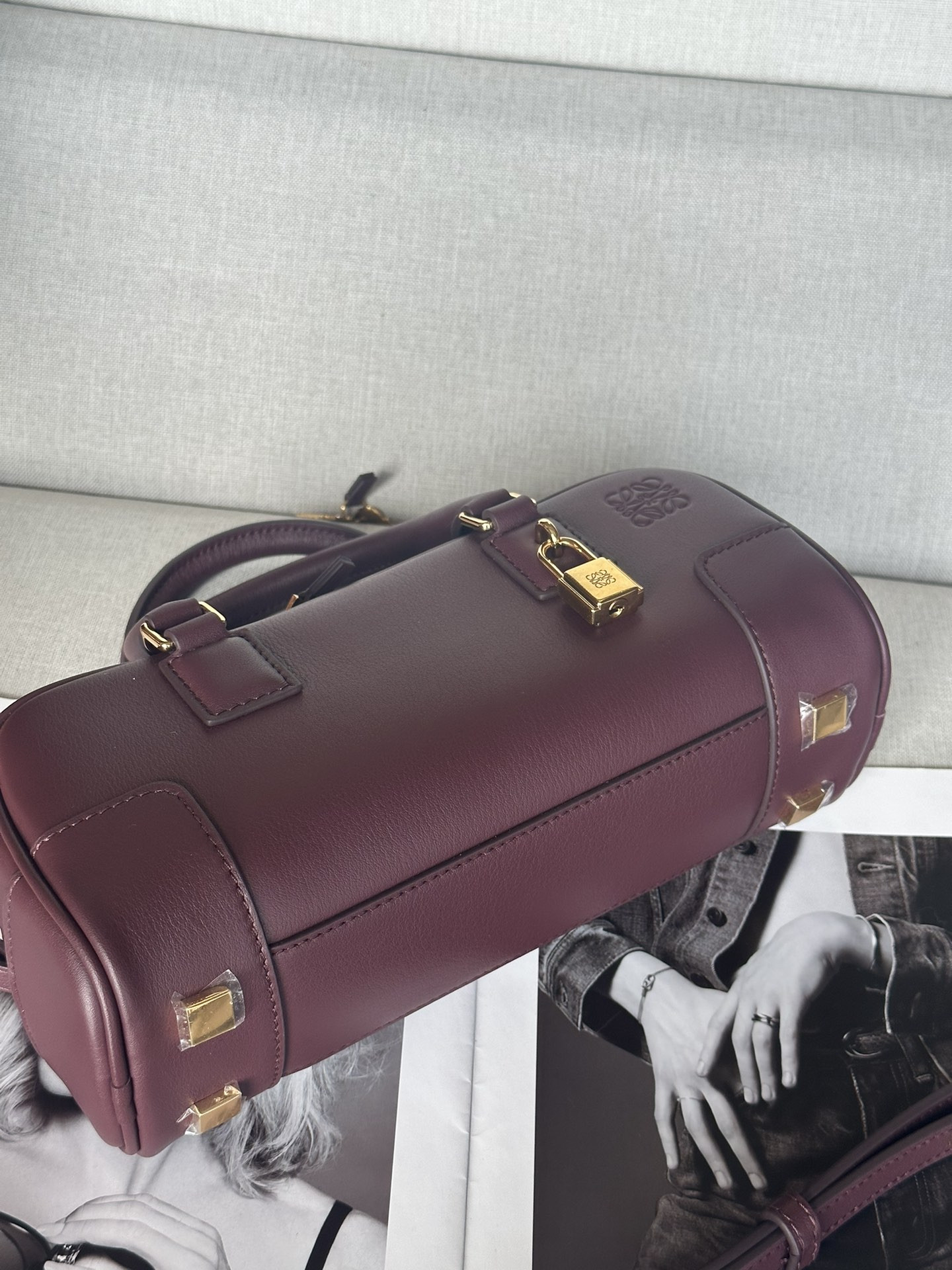 L0ew* Amazona 23 Cropped bag in nappa calfskin 23x11x10cm