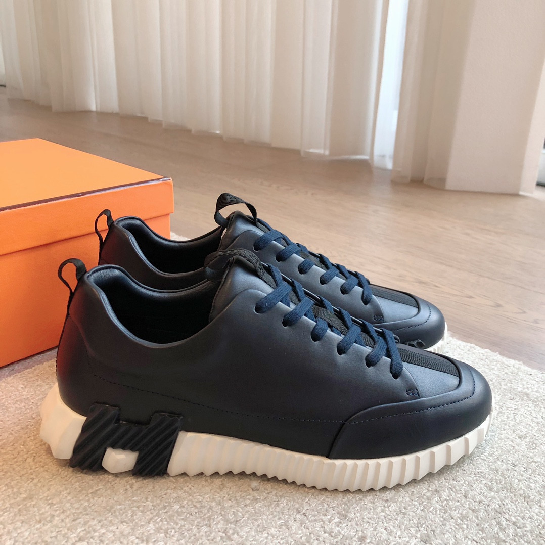 UA Hermès Bouncing Sneaker