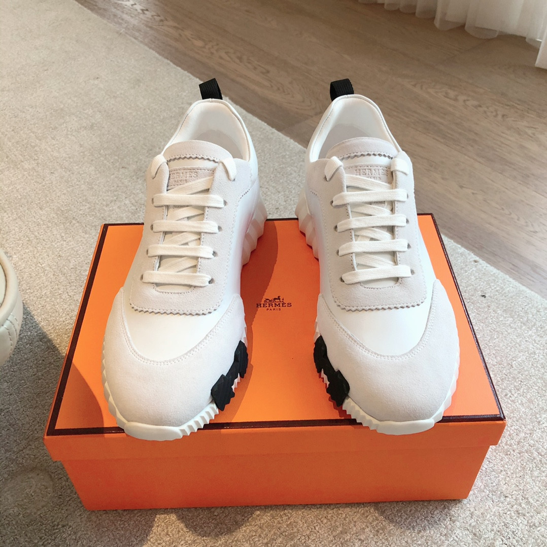 UA Hermès Bouncing Sneaker